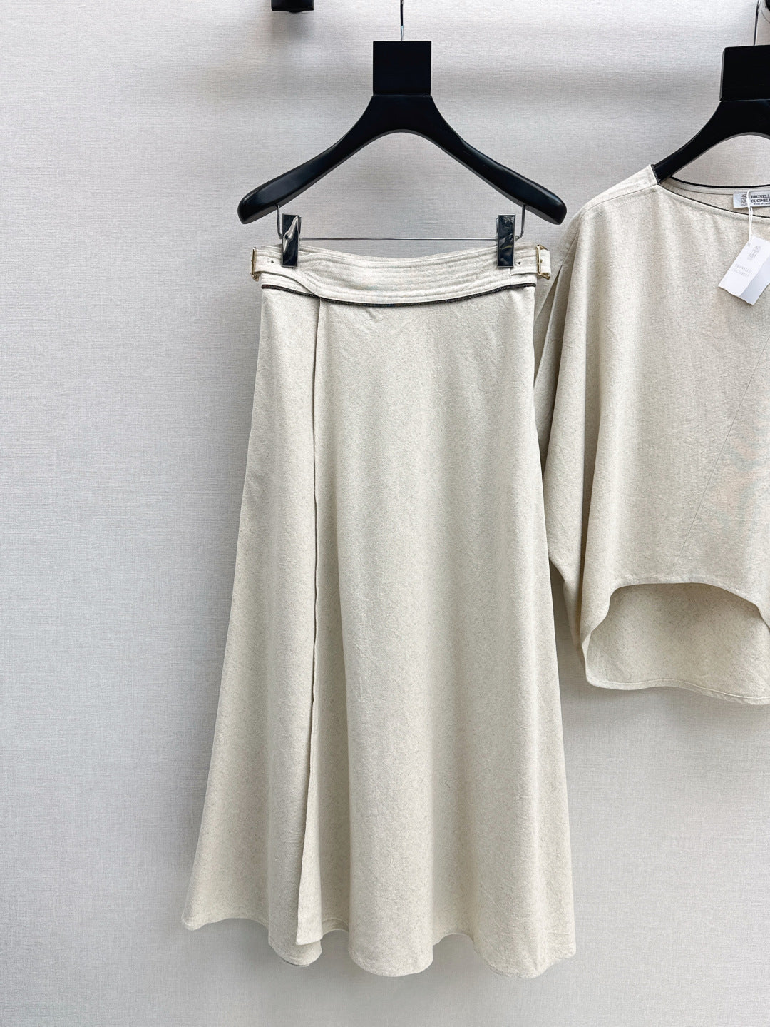 Brune*C 25ss Asymmetric linen suit