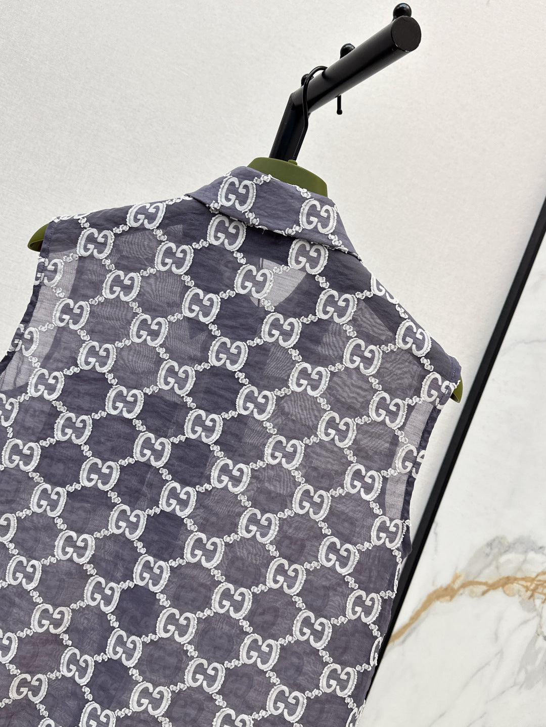 Gu* 25ss GG jacquard lace trim top