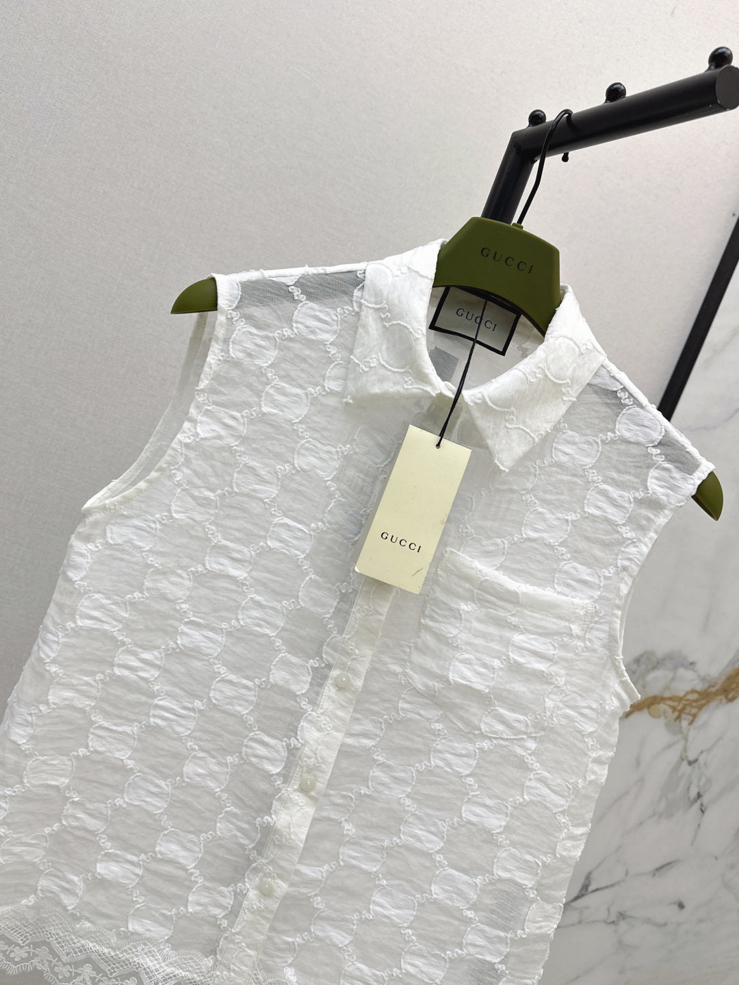 Gu* 25ss GG jacquard lace trim top