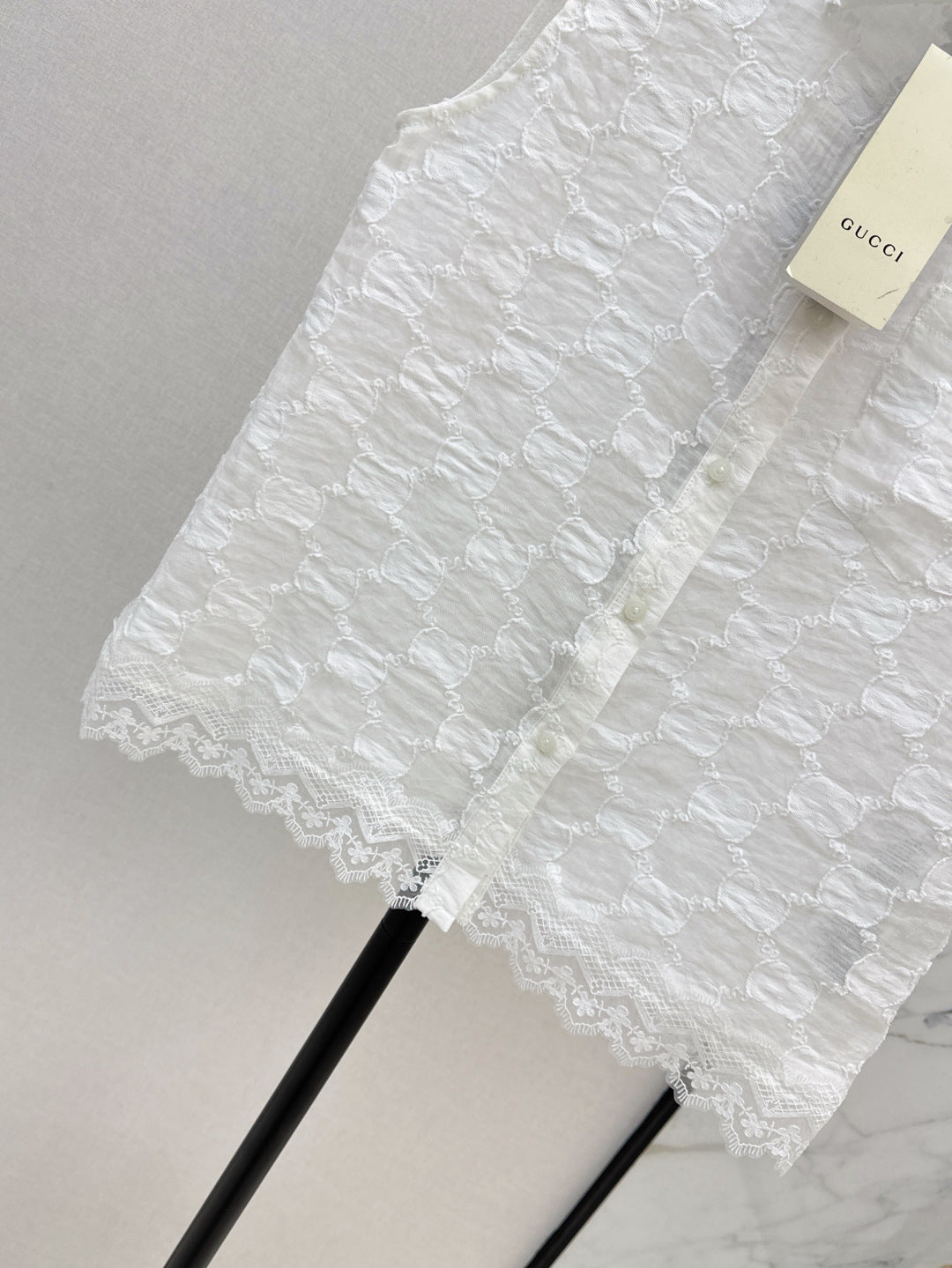 Gu* 25ss GG jacquard lace trim top