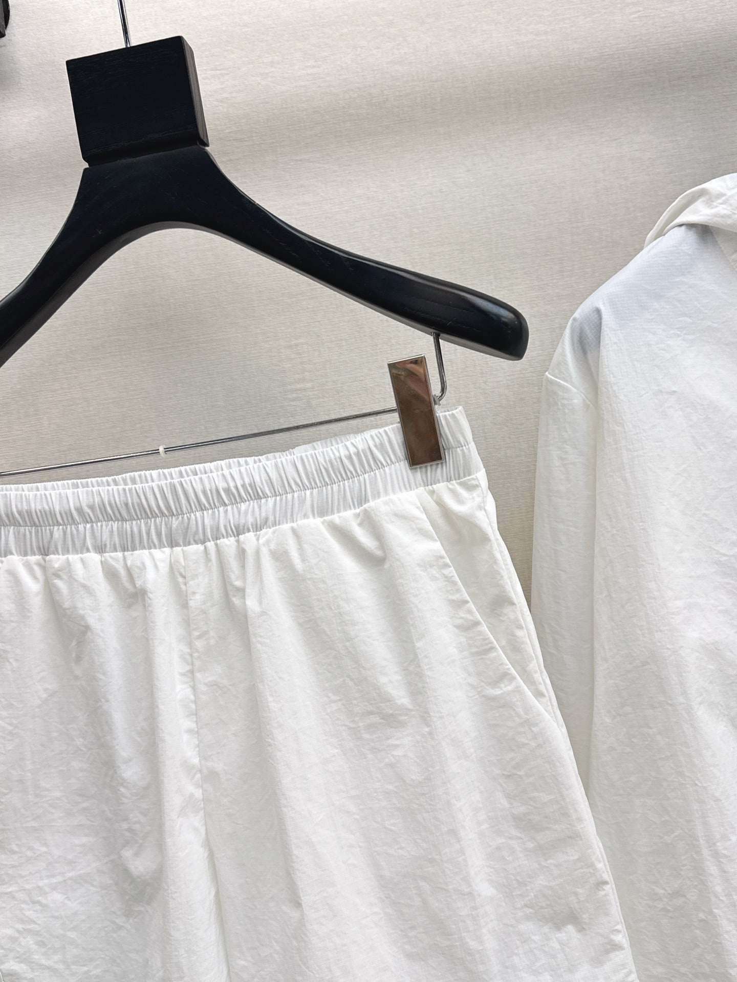 Monc* 25ss hooded jacket and shorts set