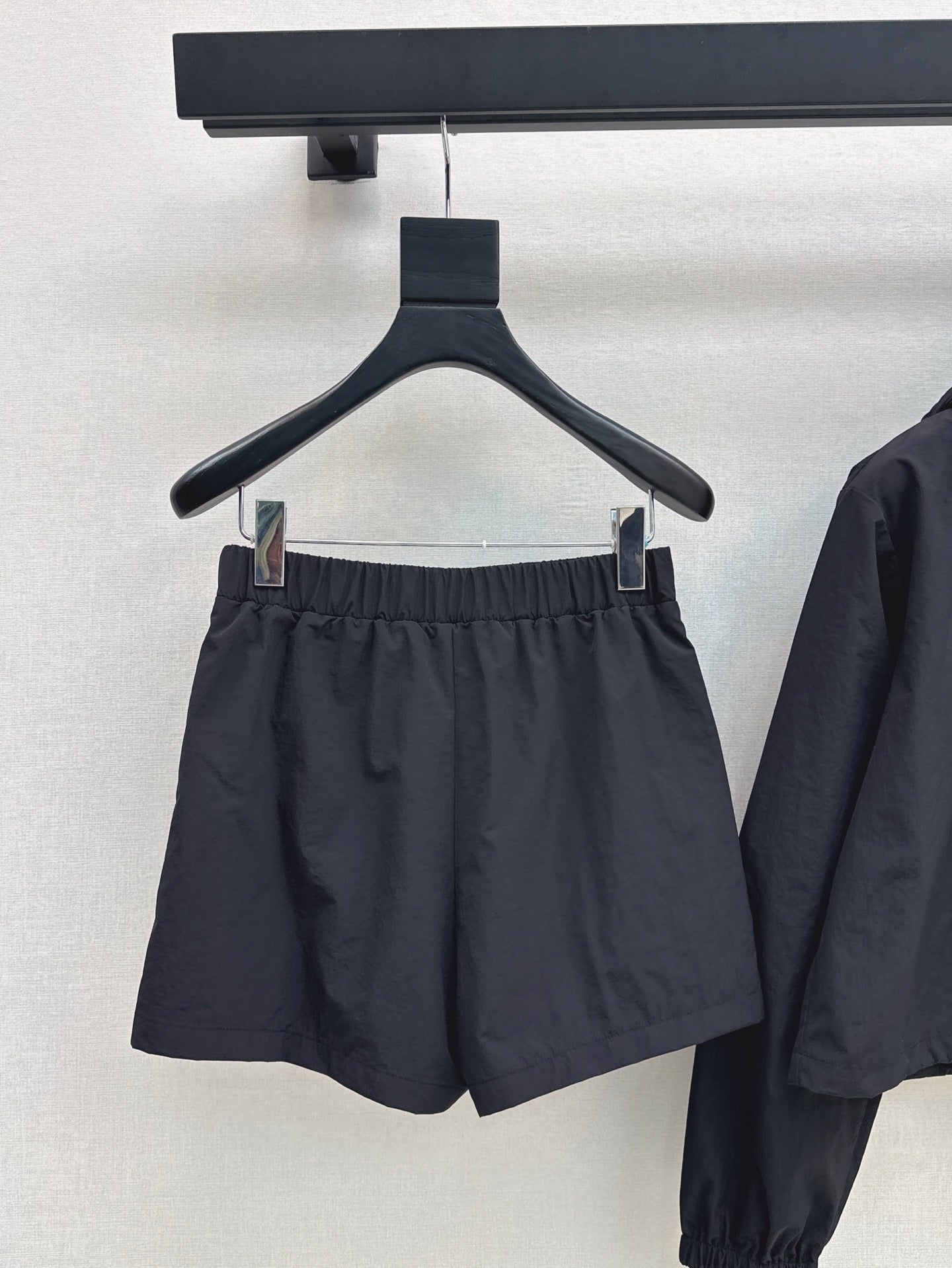 Monc* 25ss hooded jacket and shorts set