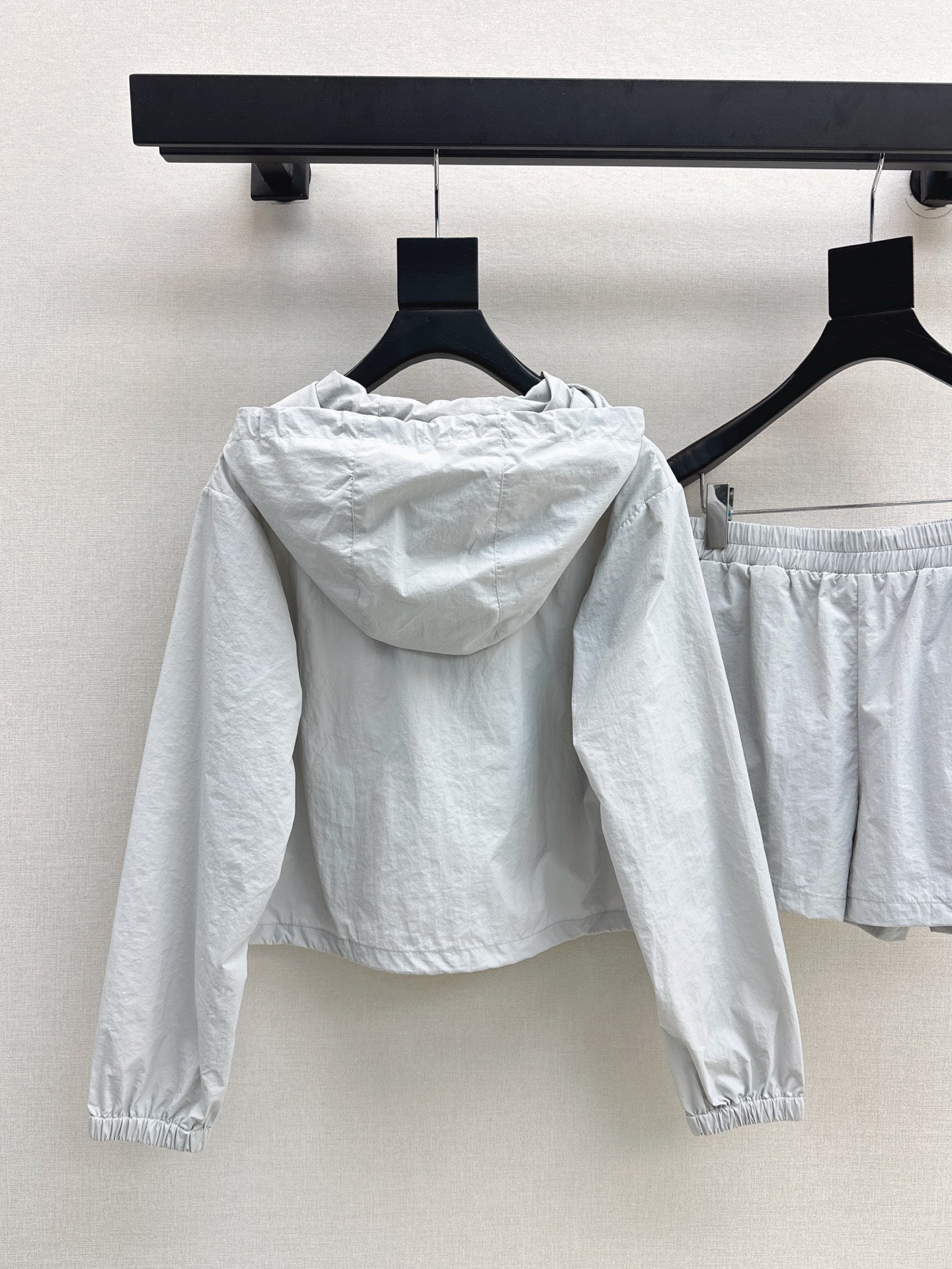 Monc* 25ss hooded jacket and shorts set