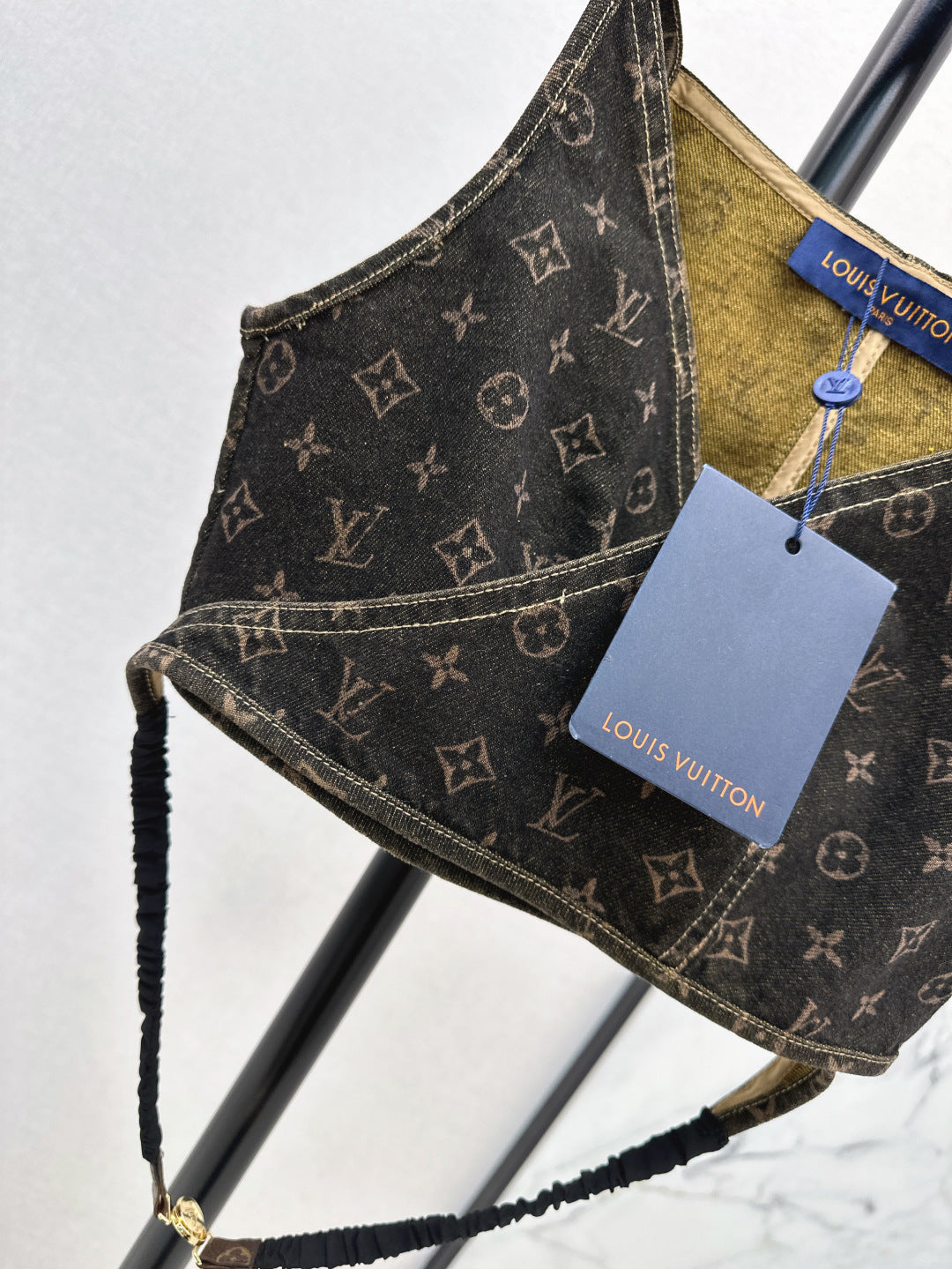 Loui* 25ss monogram denim crop top