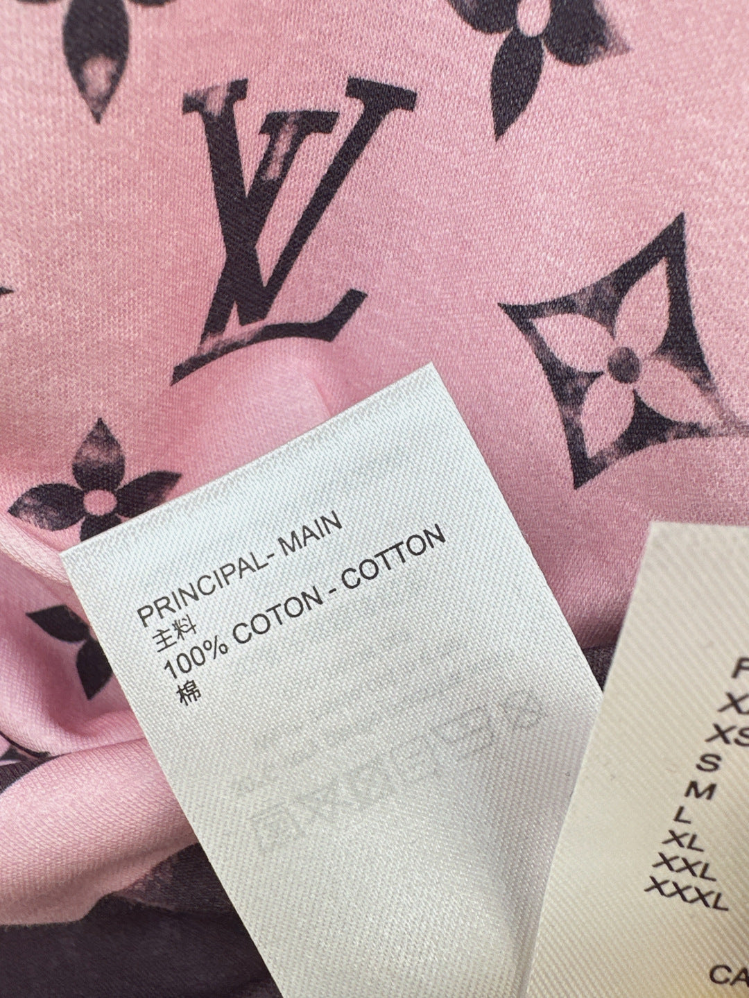 Loui* 25ss washed monogram front t-shirt