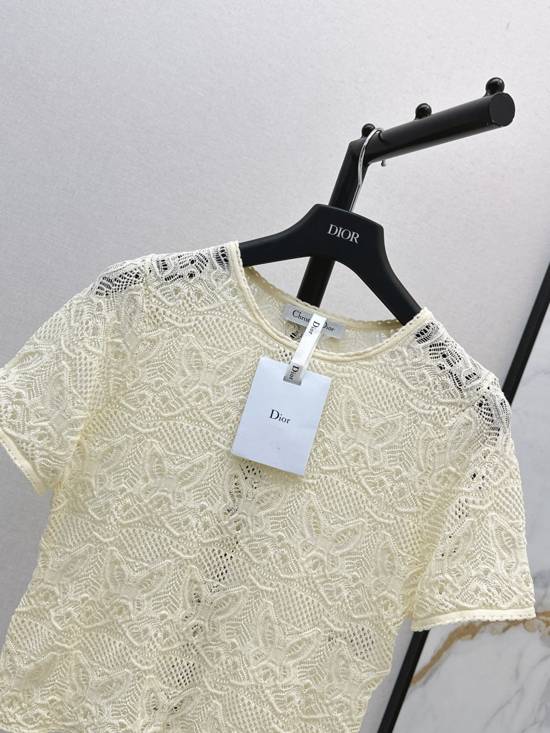 D*r 25ss crochet-effect top with butterfly motif