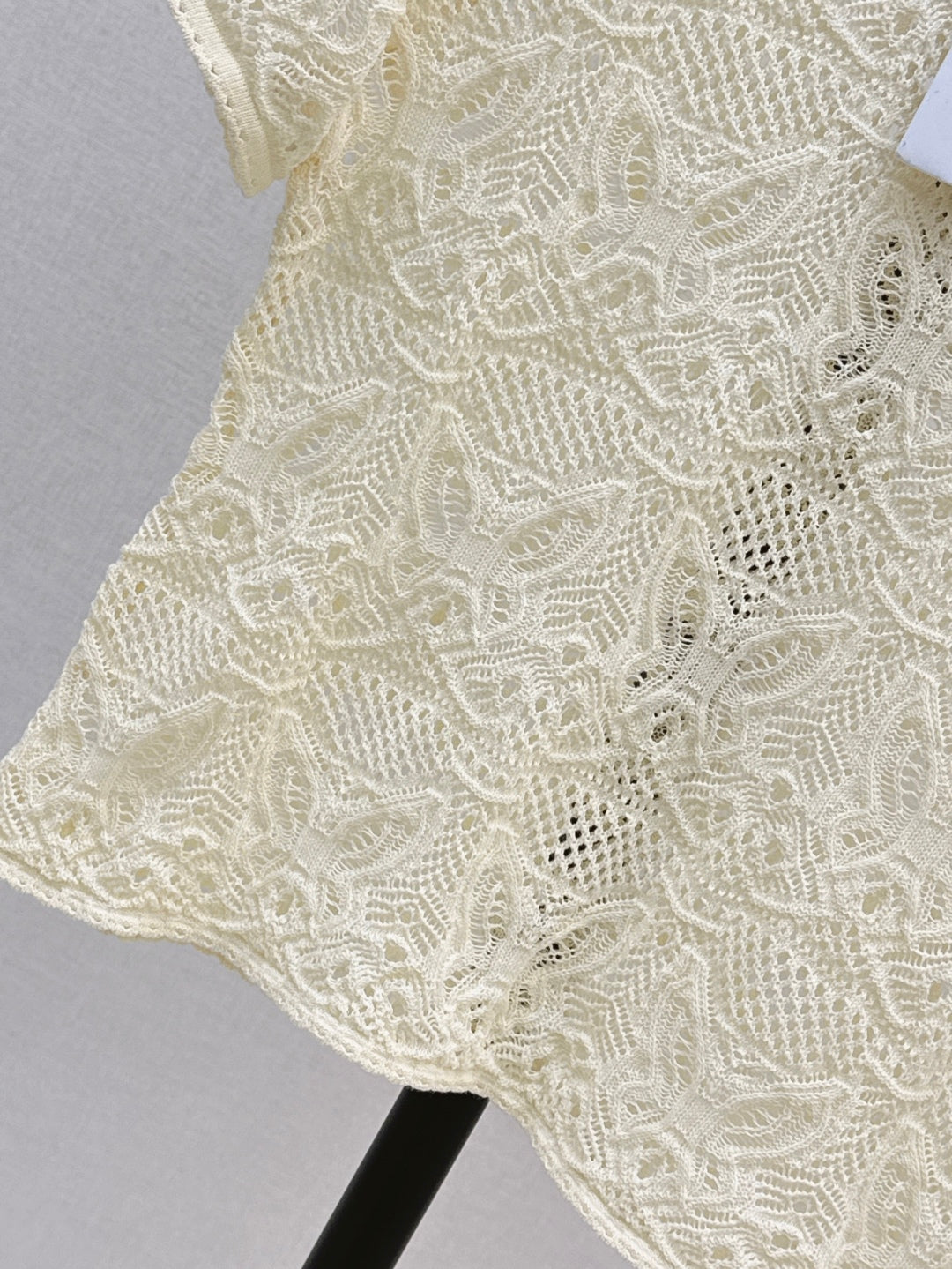 D*r 25ss crochet-effect top with butterfly motif