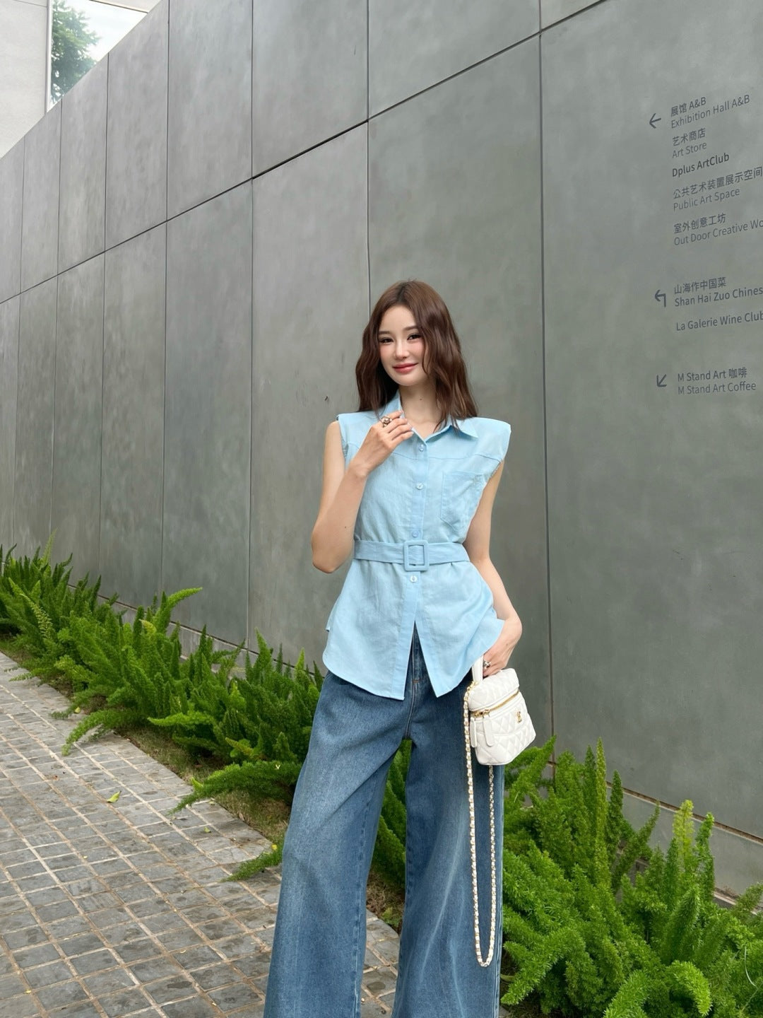Loe* 25ss linen belted sleeveless blouse