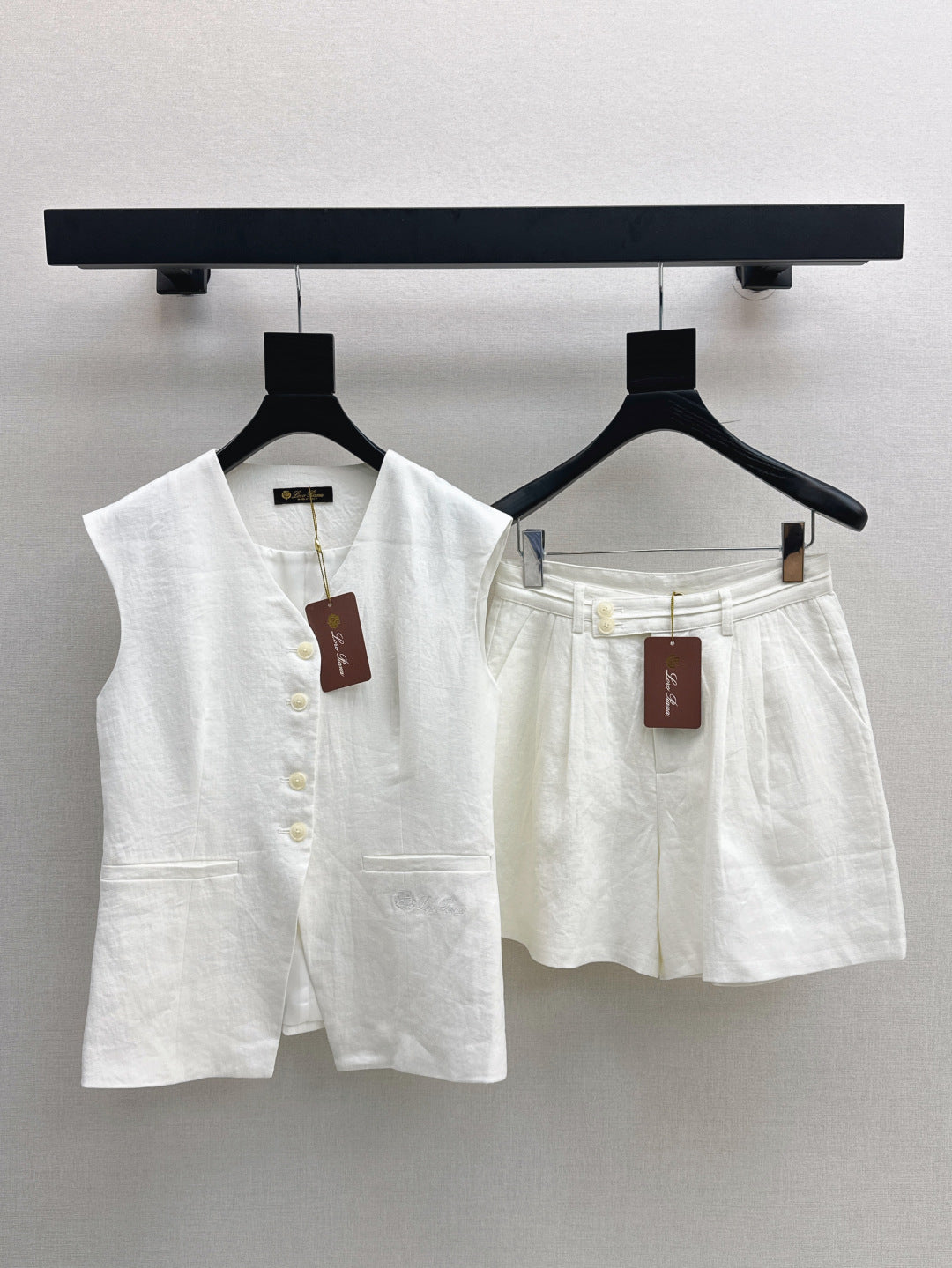 Lor*P 25ss embroidered linen vest