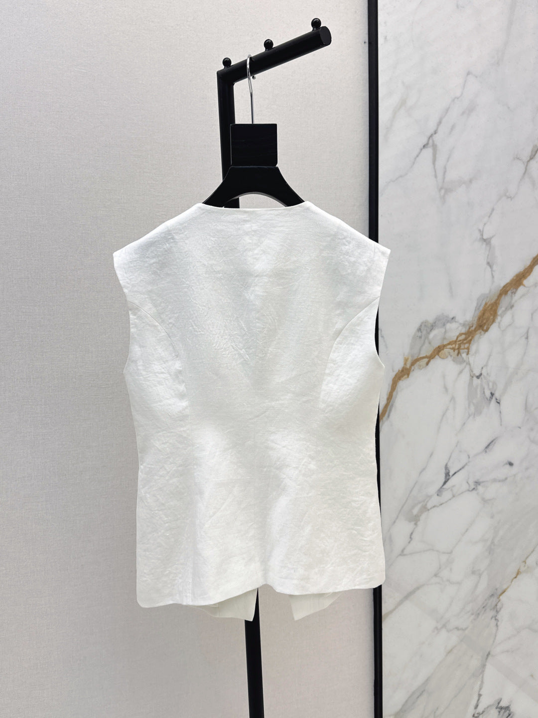Lor*P 25ss embroidered linen vest