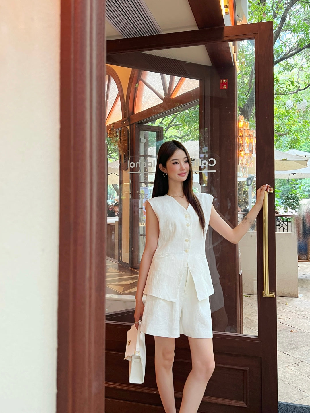 Lor*P 25ss embroidered linen vest