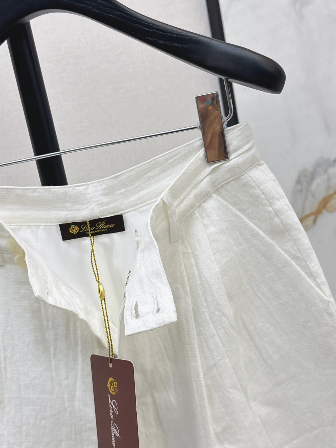 Lor*P 25ss embroidered linen shorts