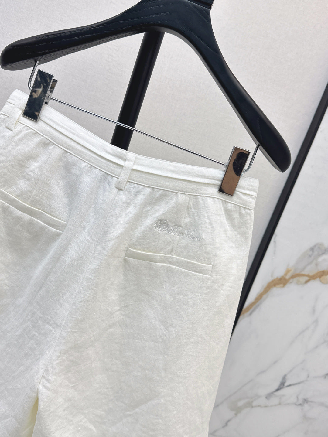 Lor*P 25ss embroidered linen shorts