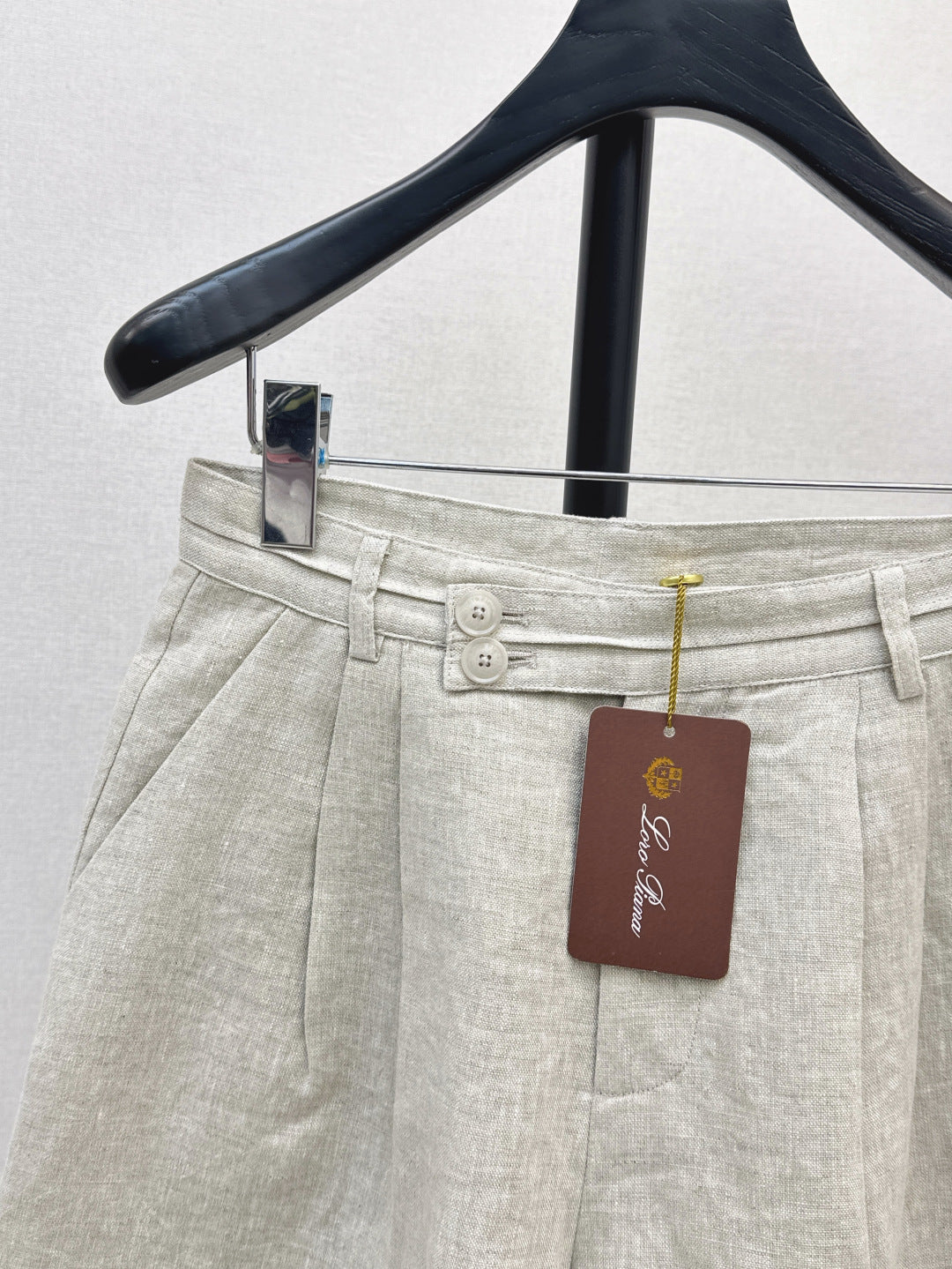 Lor*P 25ss embroidered linen shorts