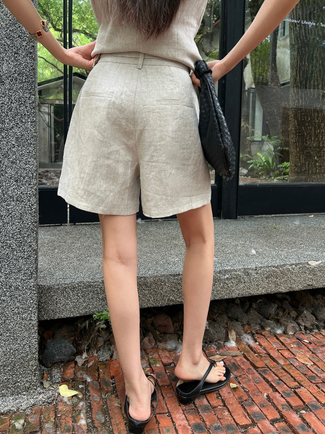 Lor*P 25ss embroidered linen shorts