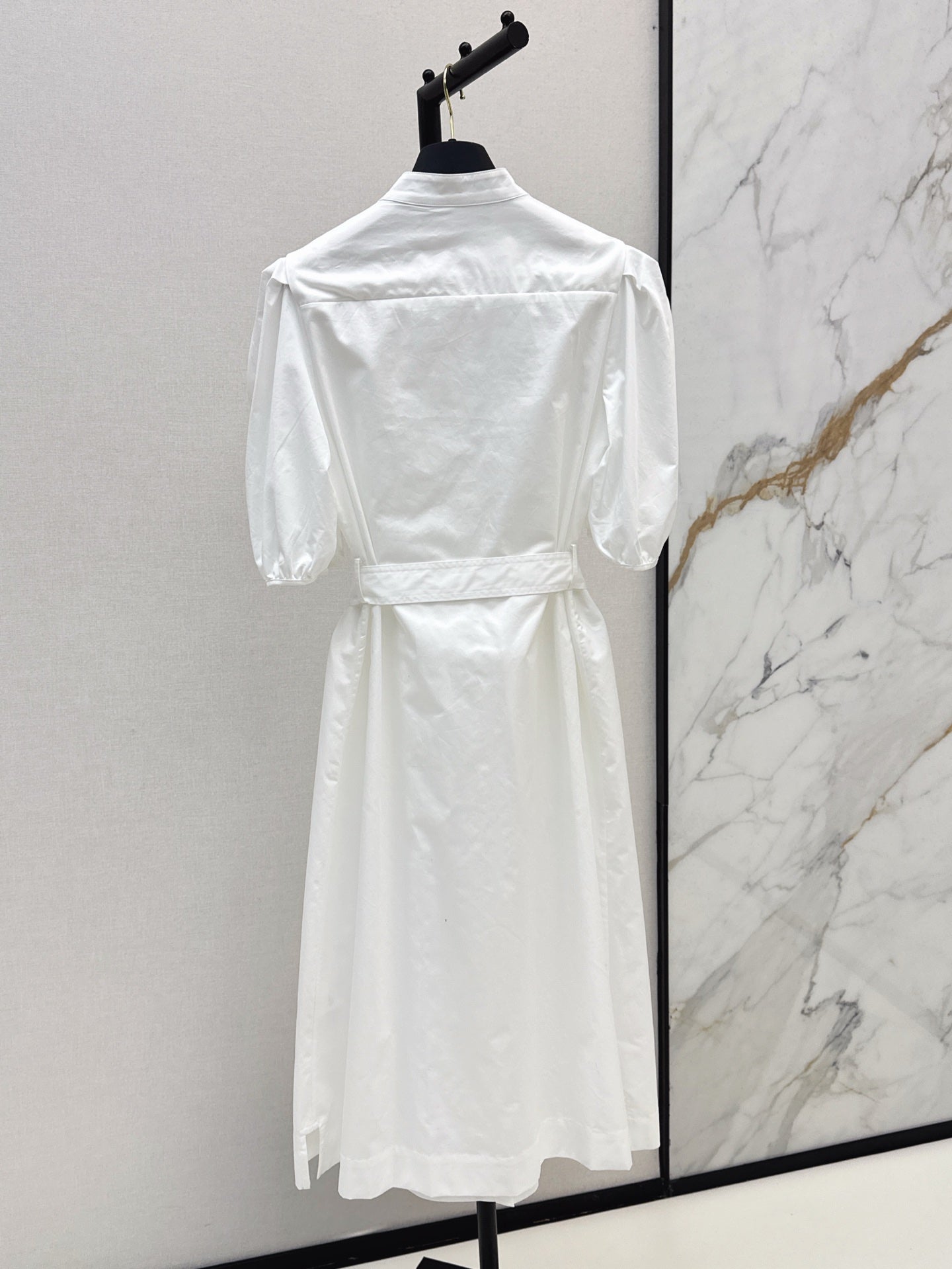 Loui* 25ss puff-sleeve shirt dress