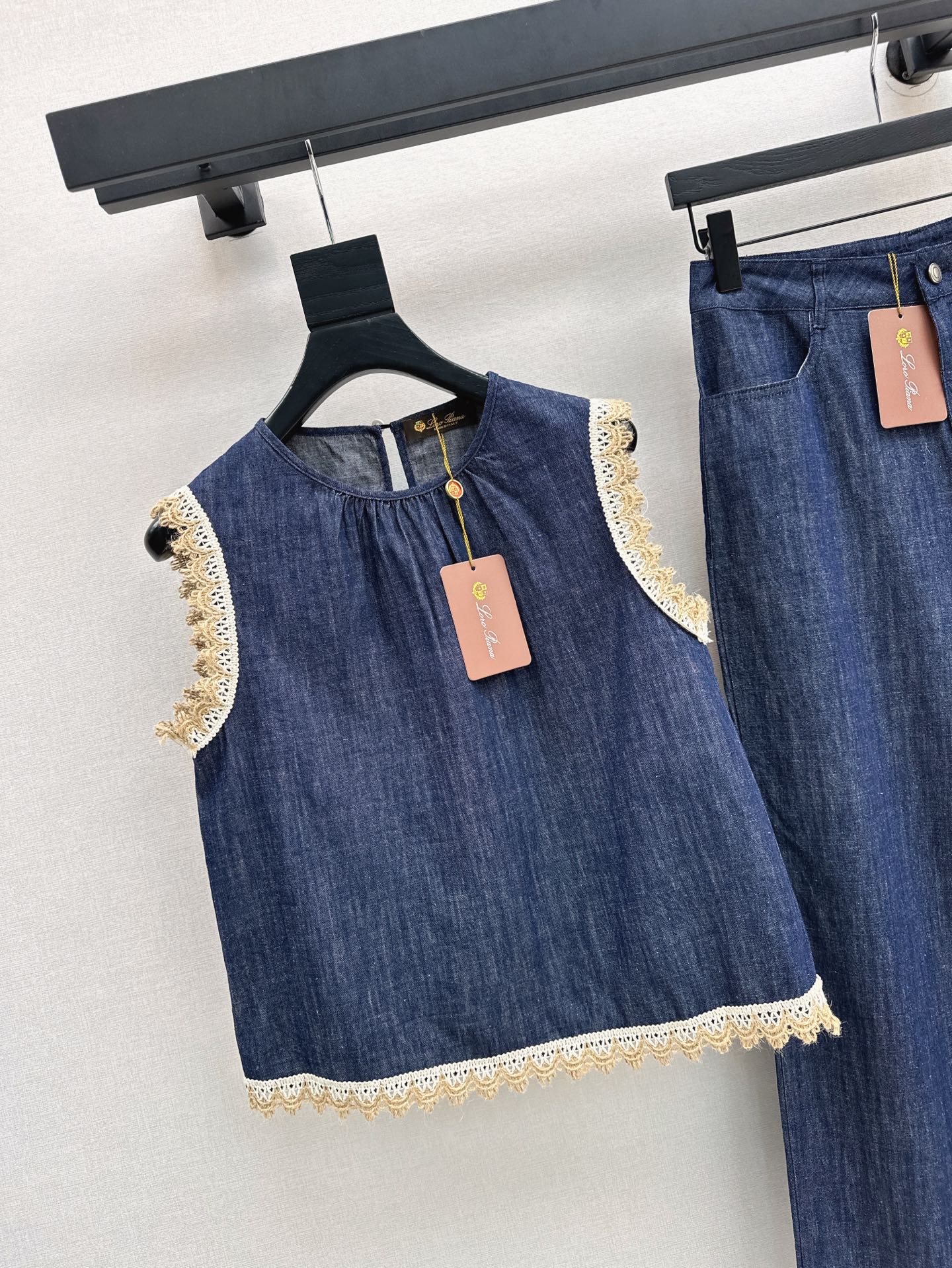 Lor*P 25ss denim set with embroidered trim