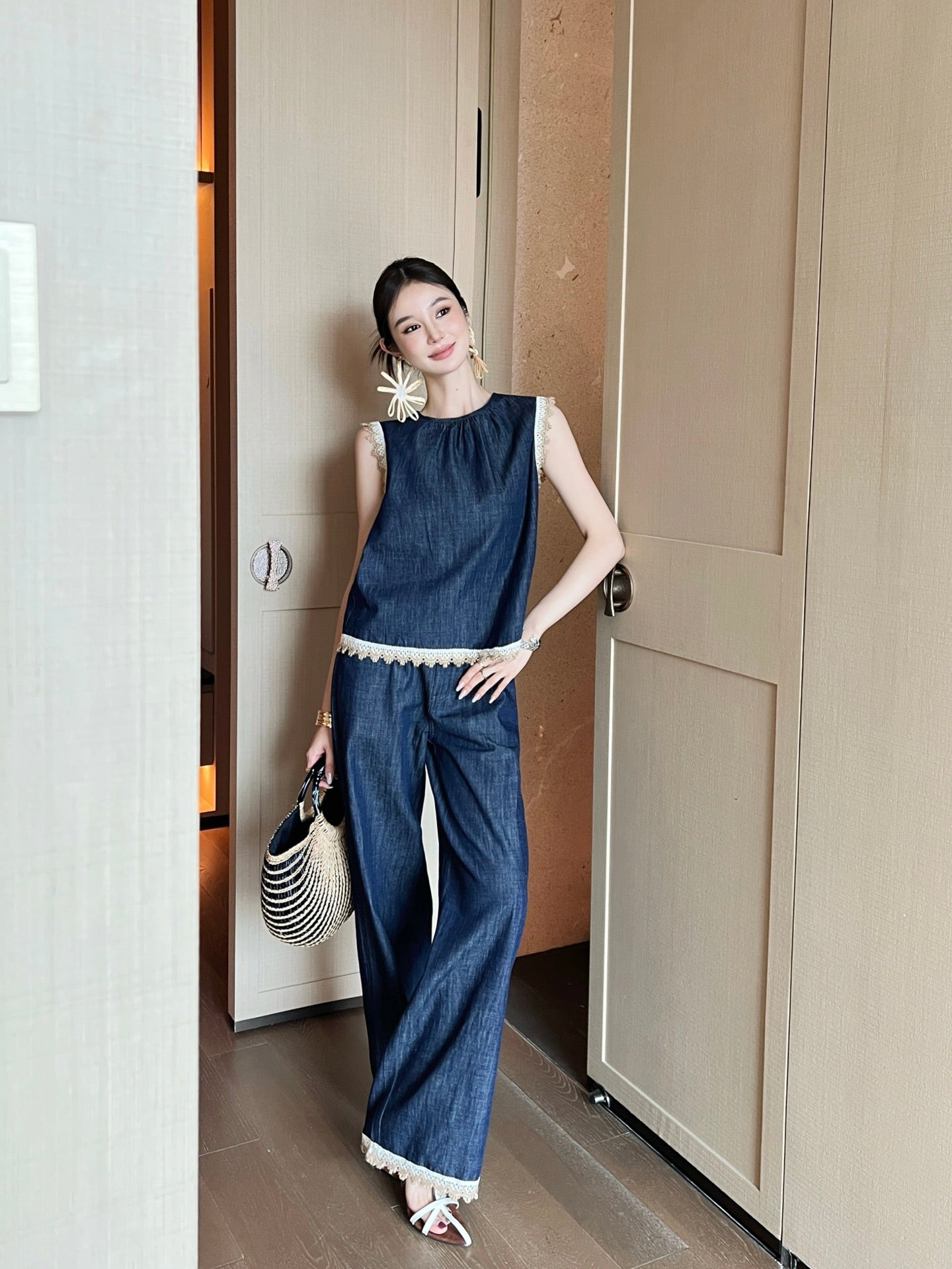 Lor*P 25ss denim set with embroidered trim