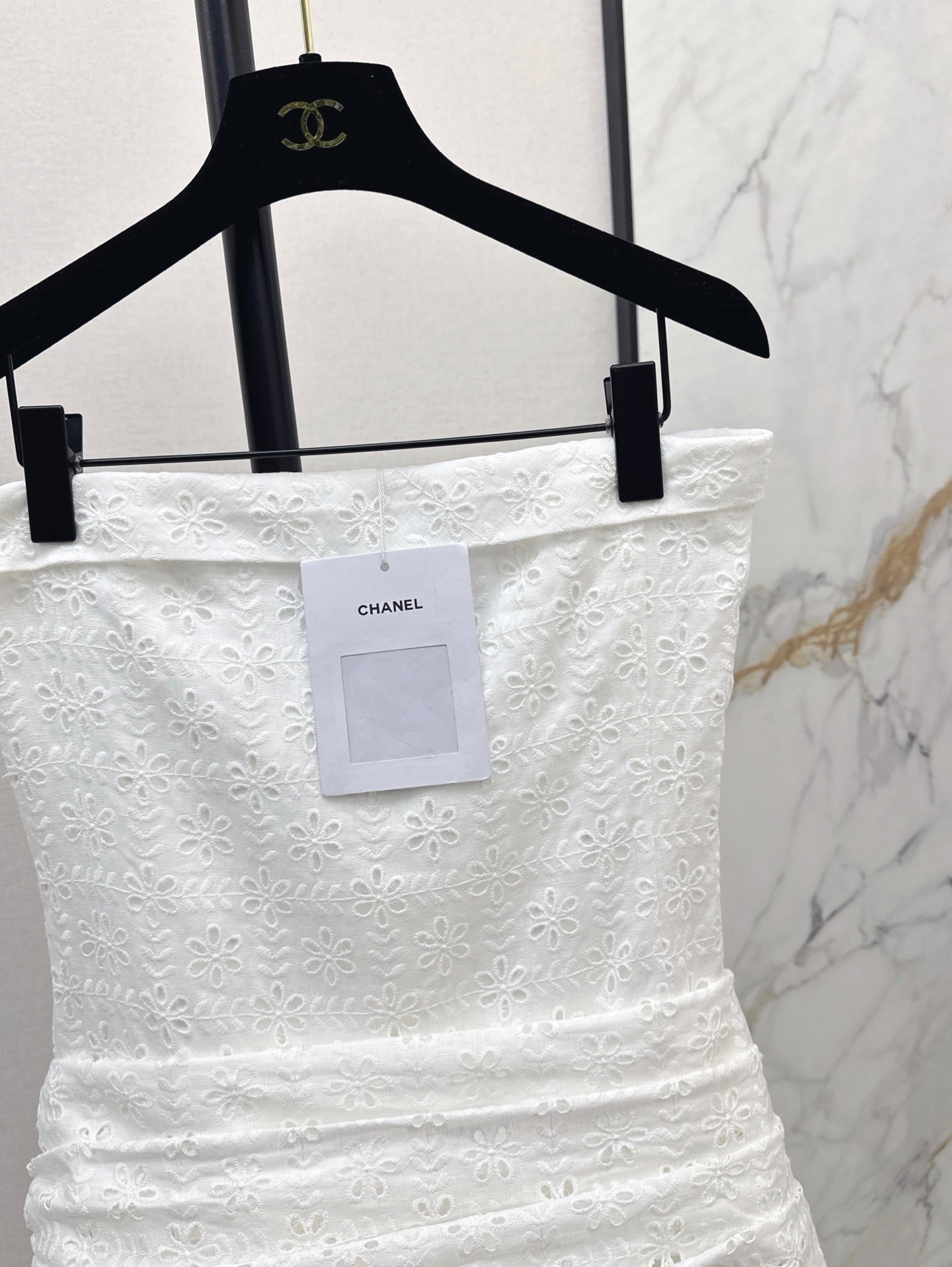 C*nel 25ss embroidered tube top dress