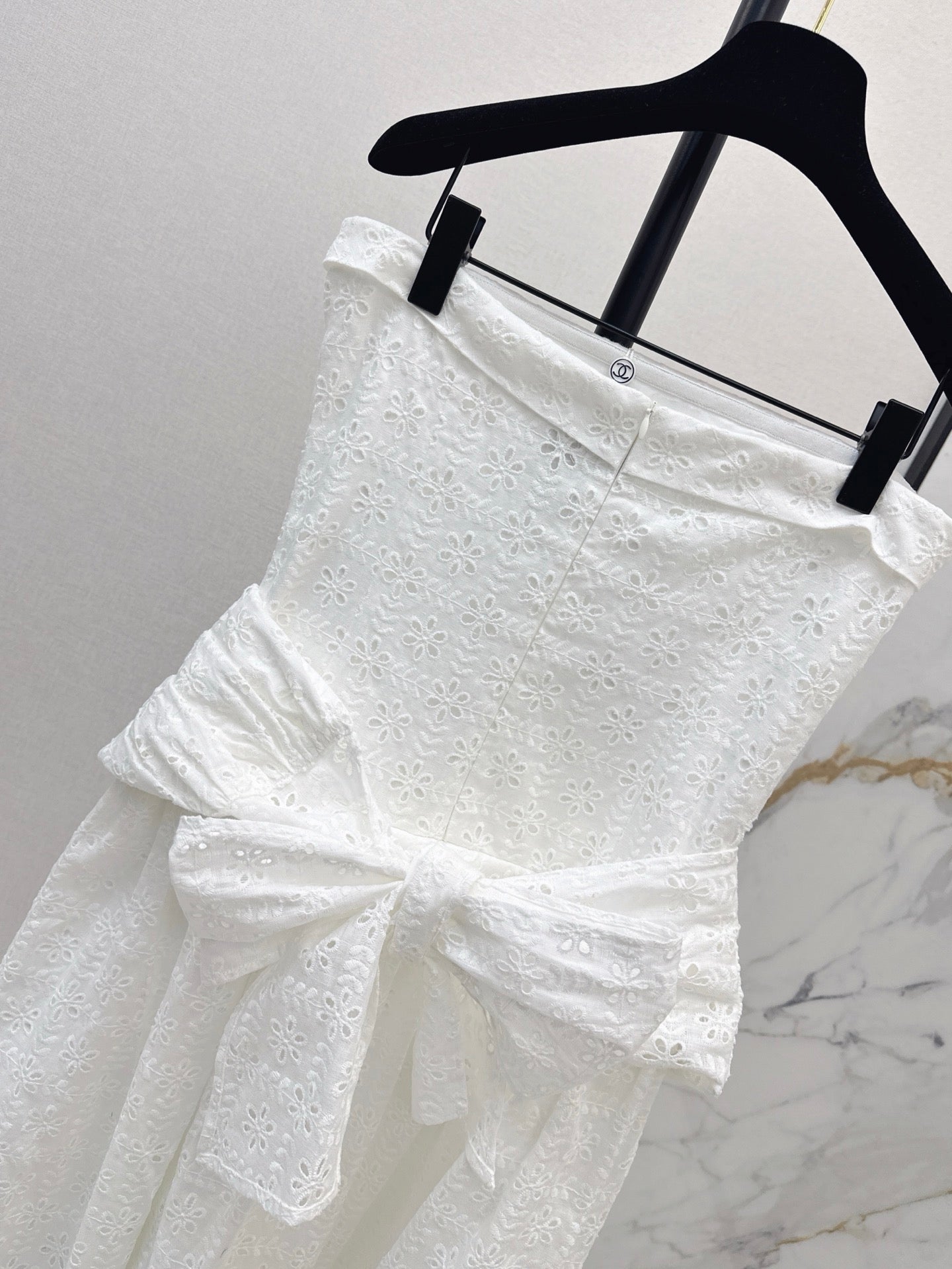 C*nel 25ss embroidered tube top dress