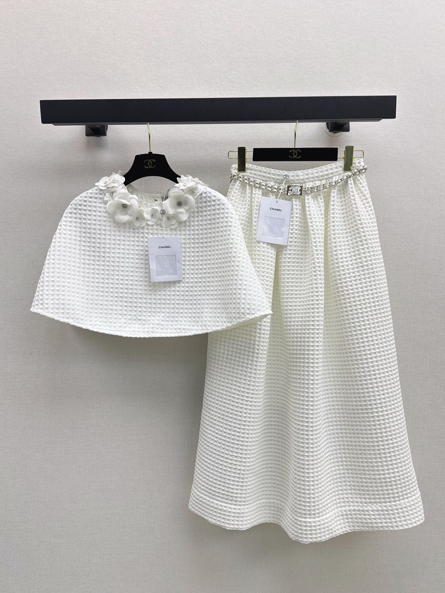 C*nel 25ss waffle tweed cape and skirt set