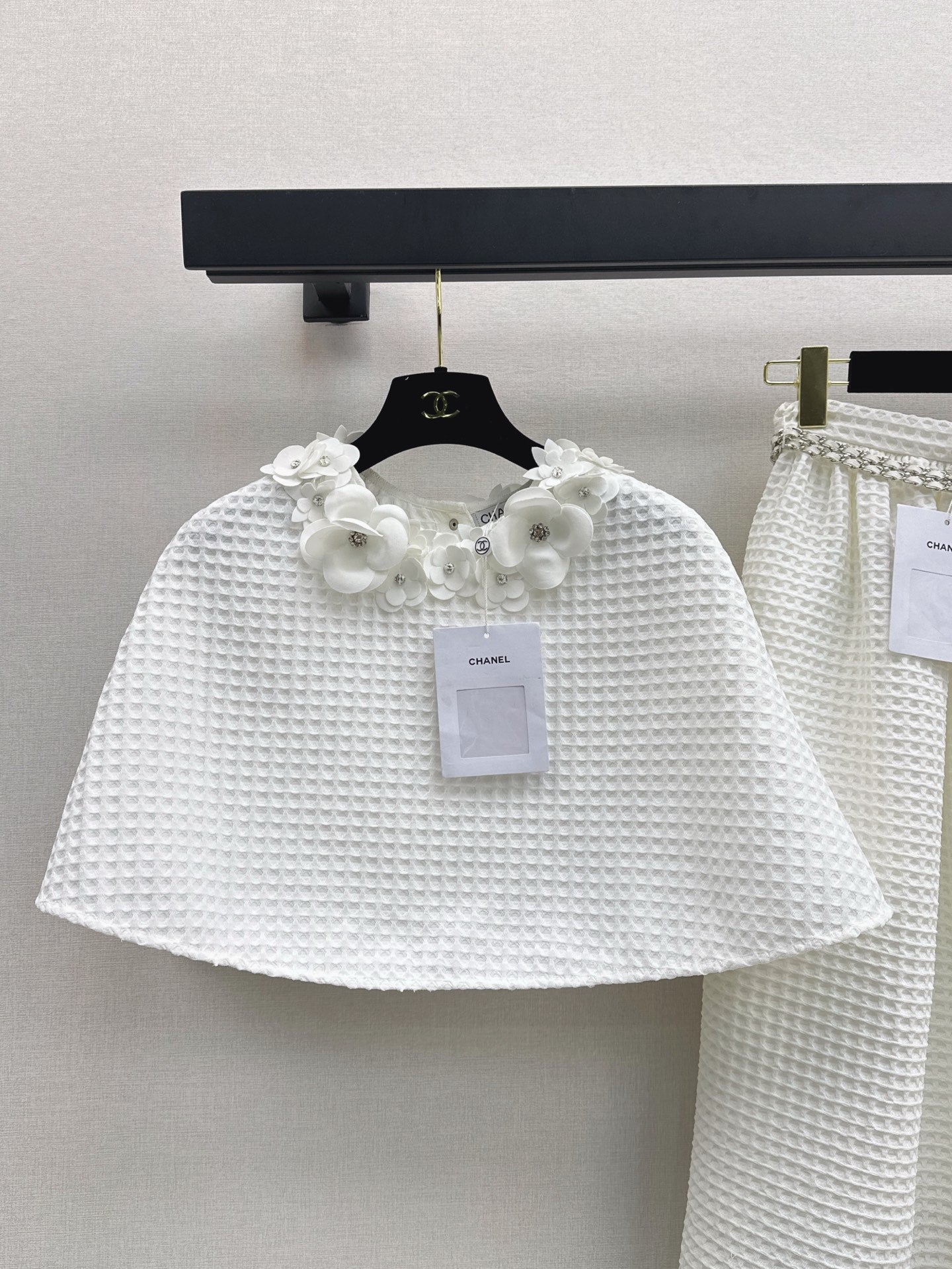 C*nel 25ss waffle tweed cape and skirt set