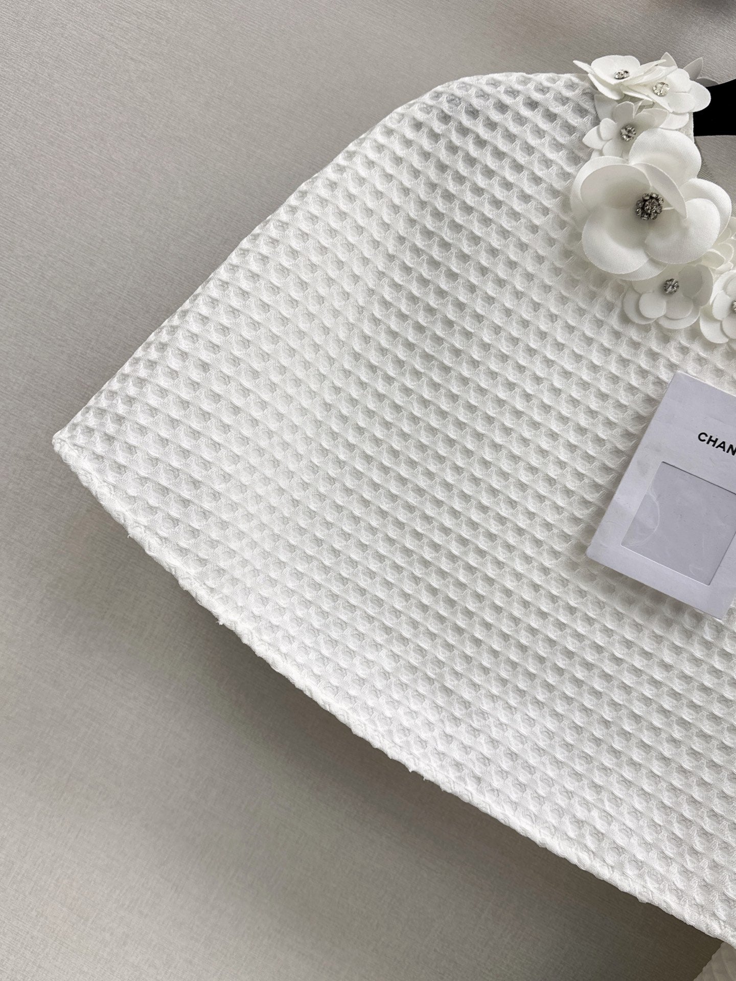 C*nel 25ss waffle tweed cape and skirt set