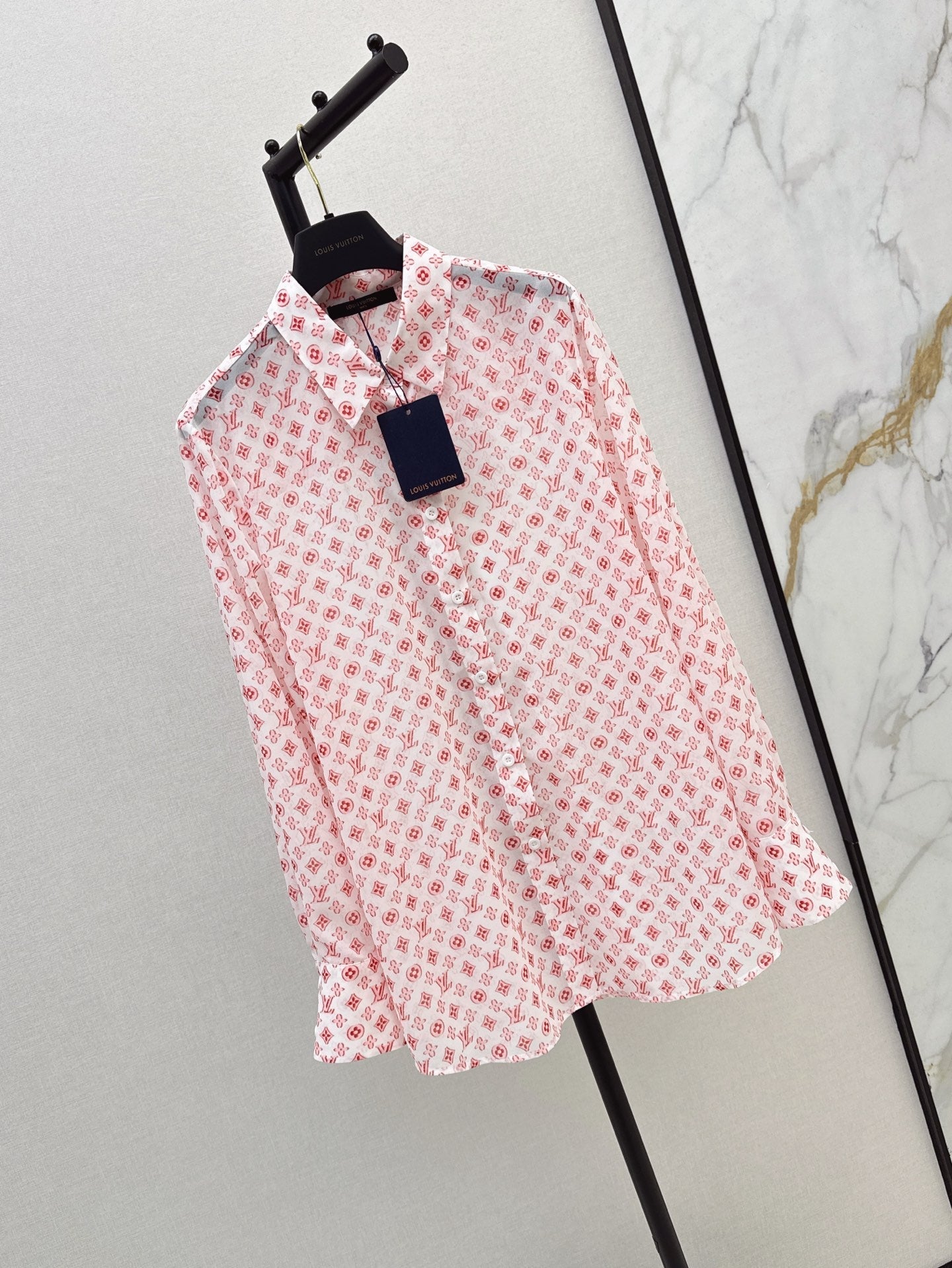 Loui* 25ss monogram printed shirt