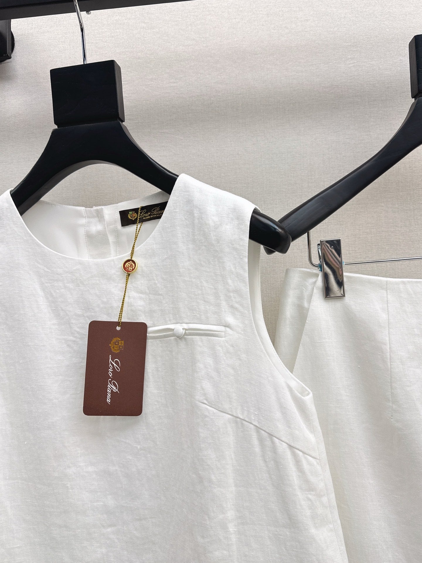 Lor*P 25ss lace trim vest and skirt set