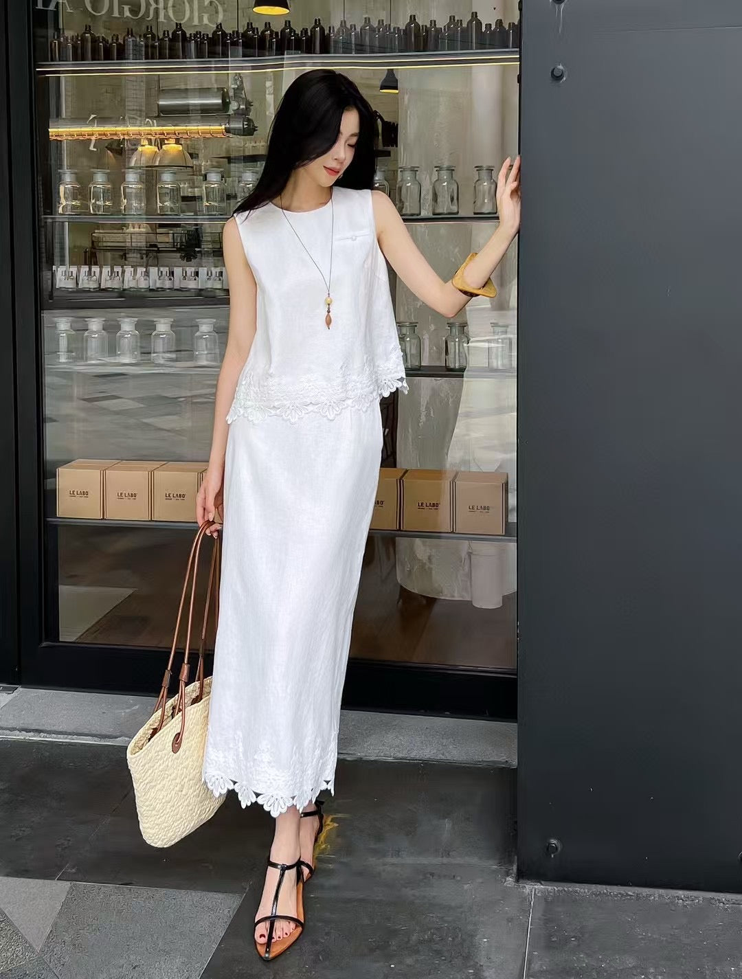 Lor*P 25ss lace trim vest and skirt set