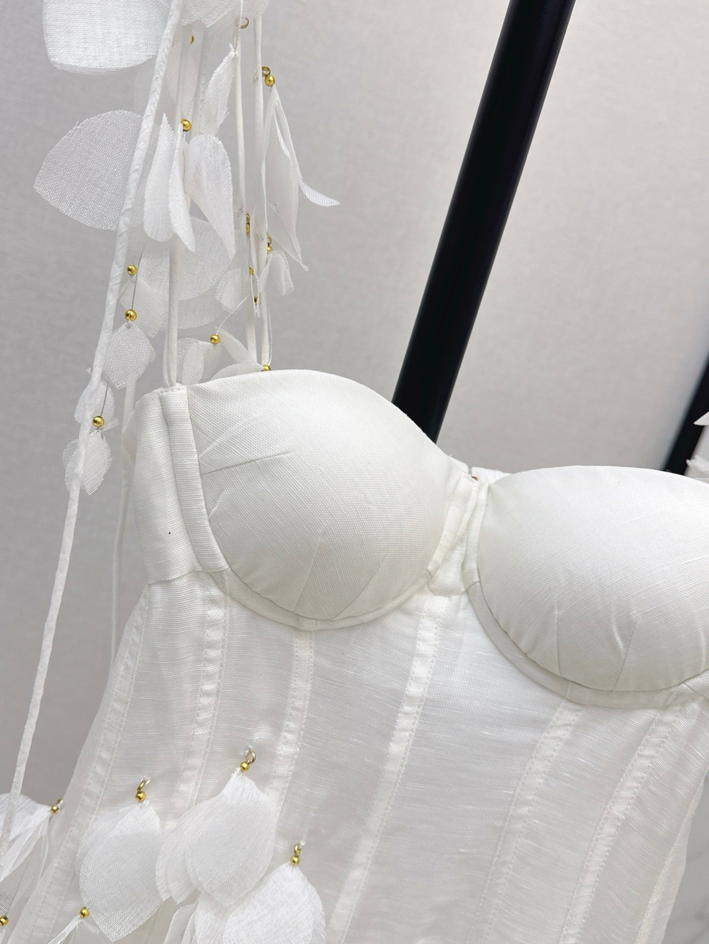 Zim* 25ss petal cami dress