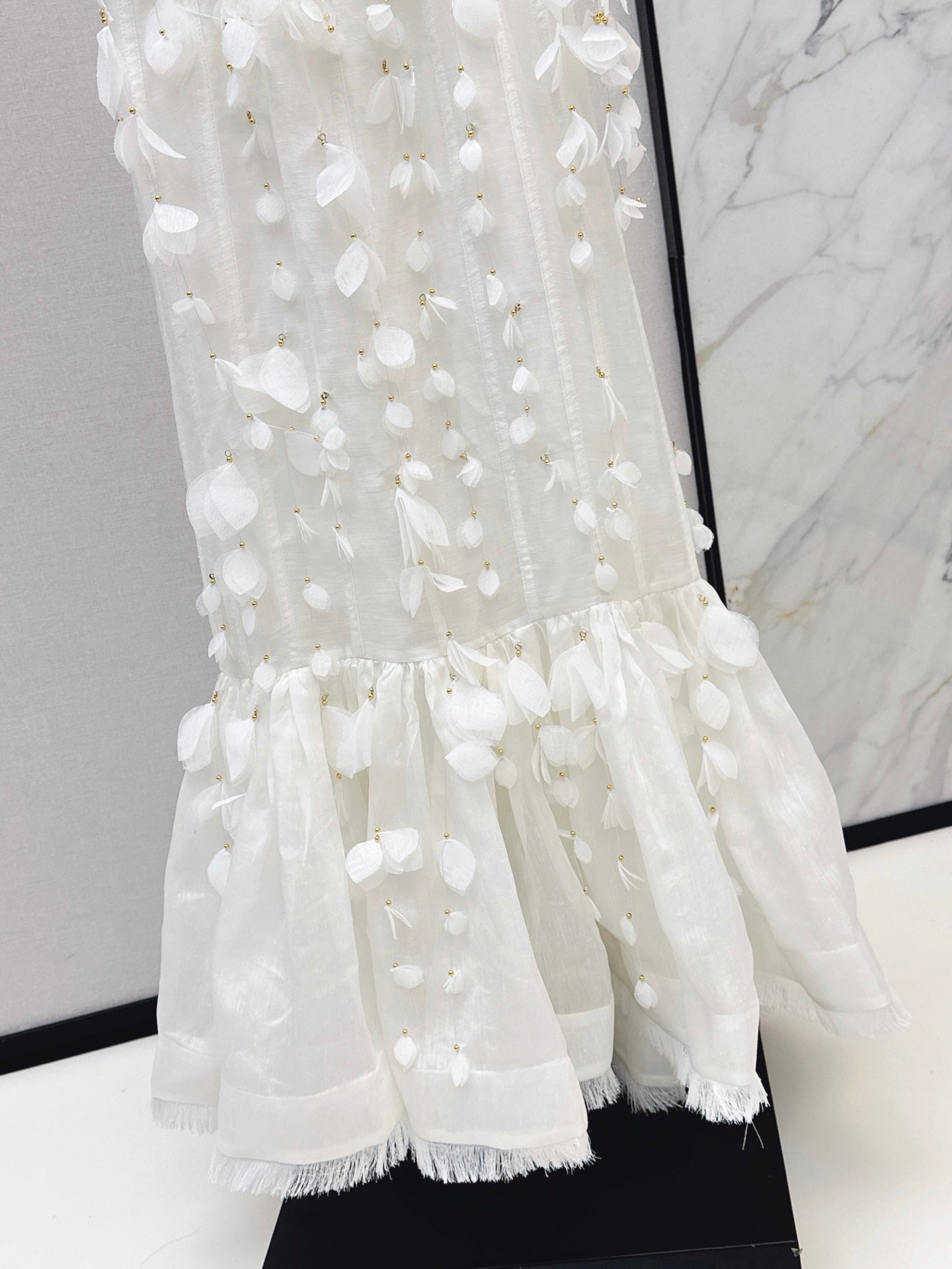 Zim* 25ss petal cami dress