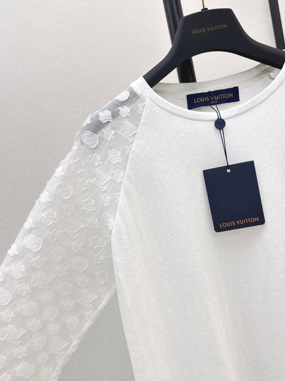 Loui* 25ss monogram jacquard long-sleeve t-shirt