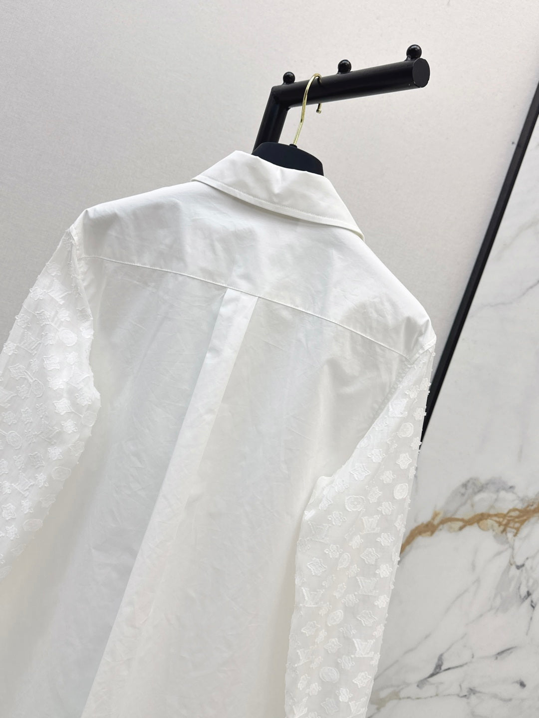 Loui* 25ss monogram jacquard shirt