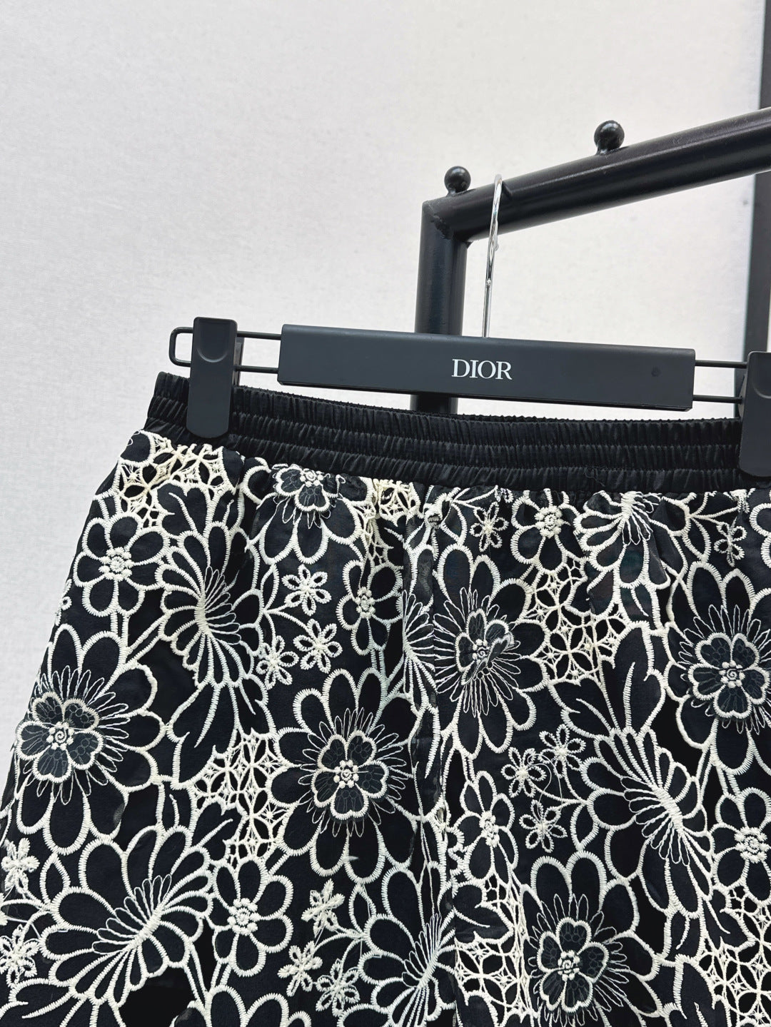 D*r 25ss embroidered shorts