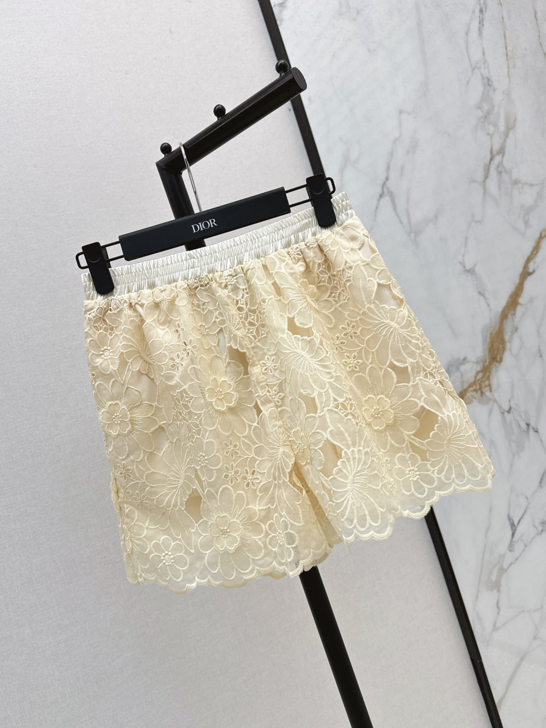 D*r 25ss embroidered shorts