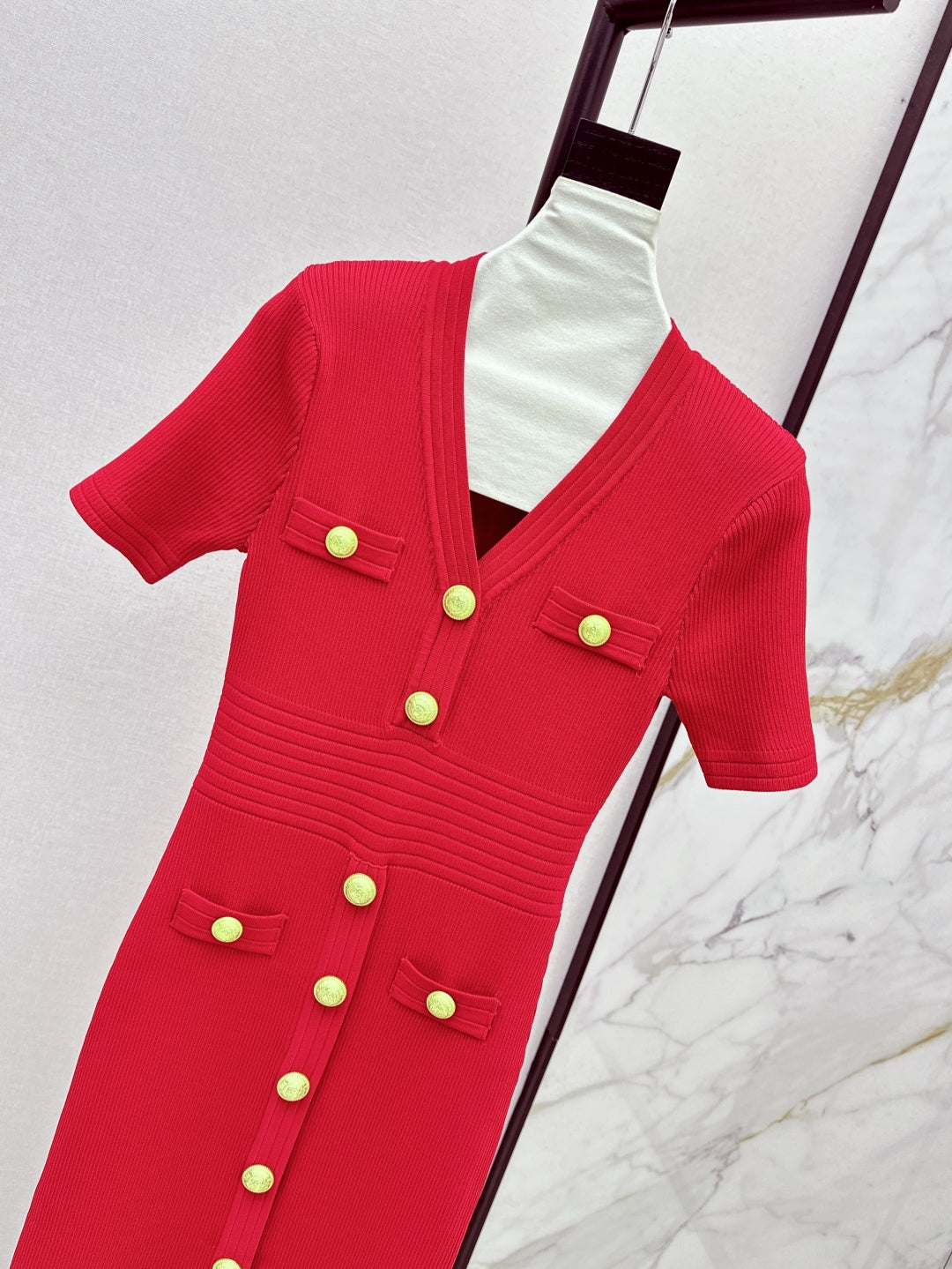 Balm* 25ss knit bodycon dress with gold buttons