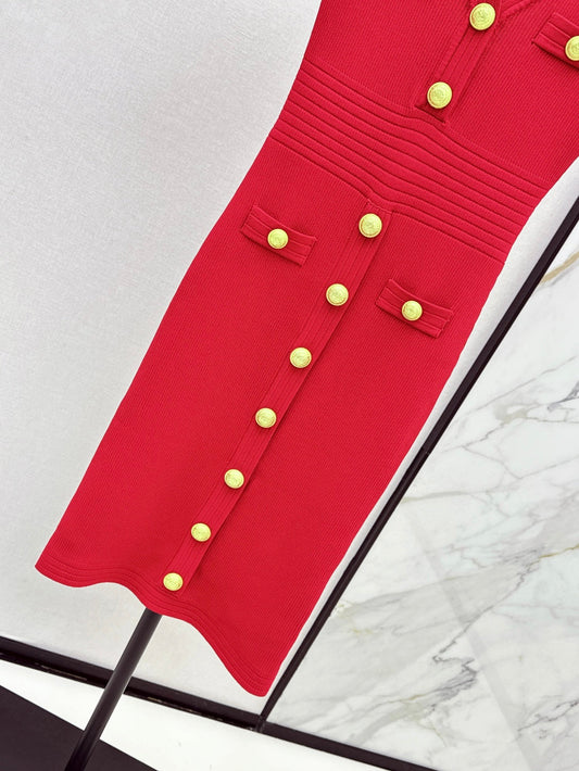 Balm* 25ss knit bodycon dress with gold buttons