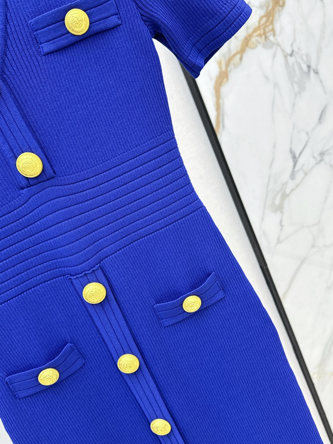 Balm* 25ss knit bodycon dress with gold buttons