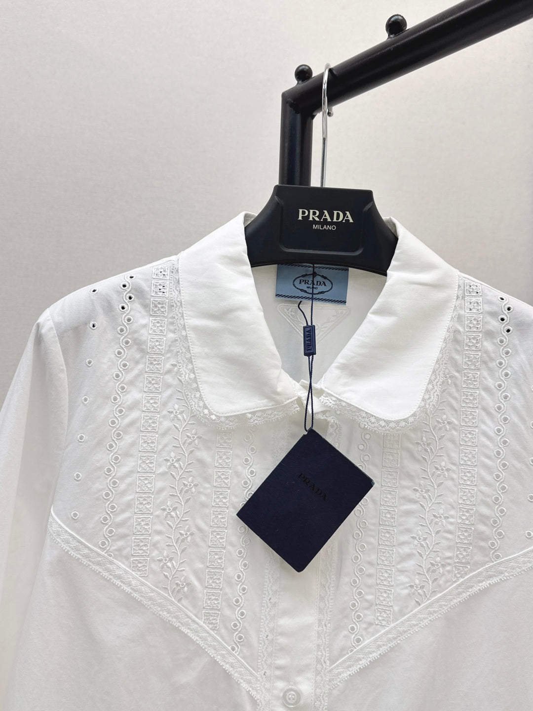 Pra* 25ss lace trim embroidered shirt dress