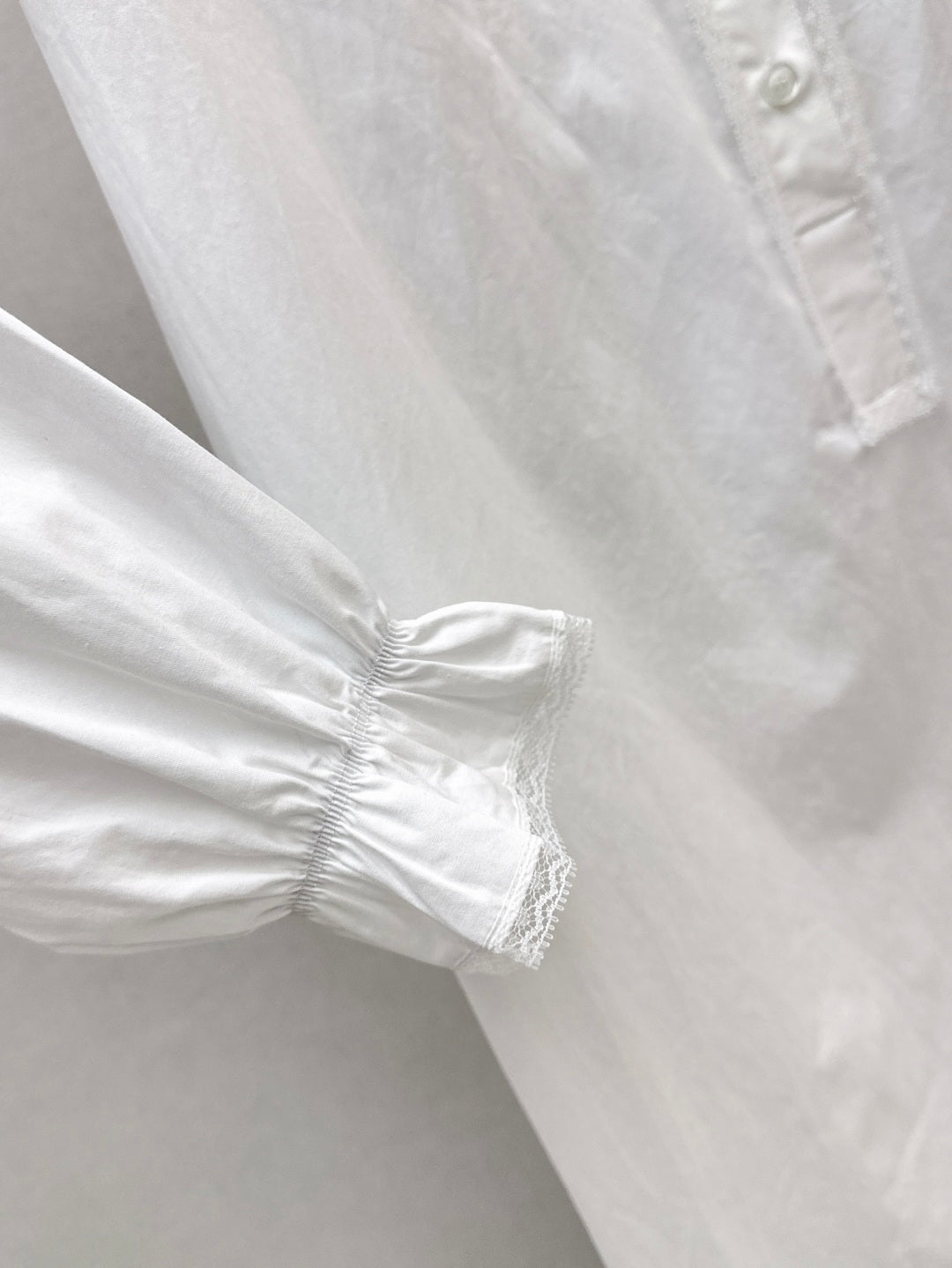 Pra* 25ss lace trim embroidered shirt dress