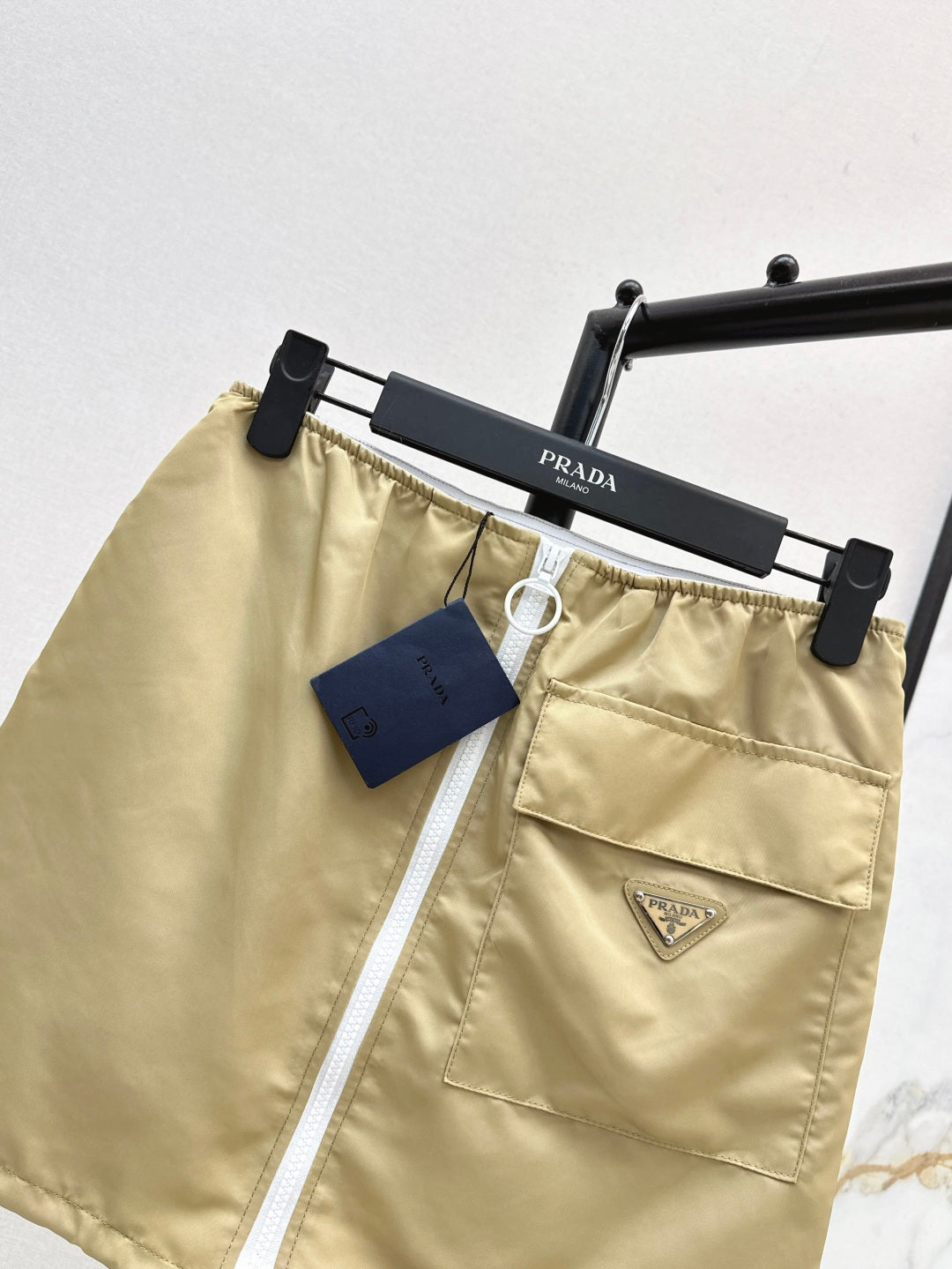 Pra* 25ss re-nylon miniskirt