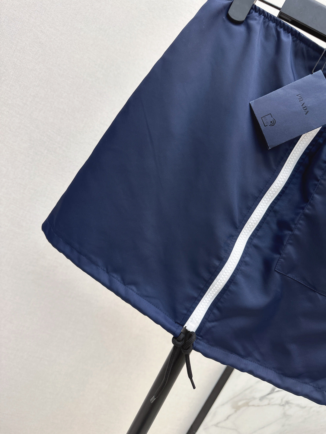 Pra* 25ss re-nylon miniskirt