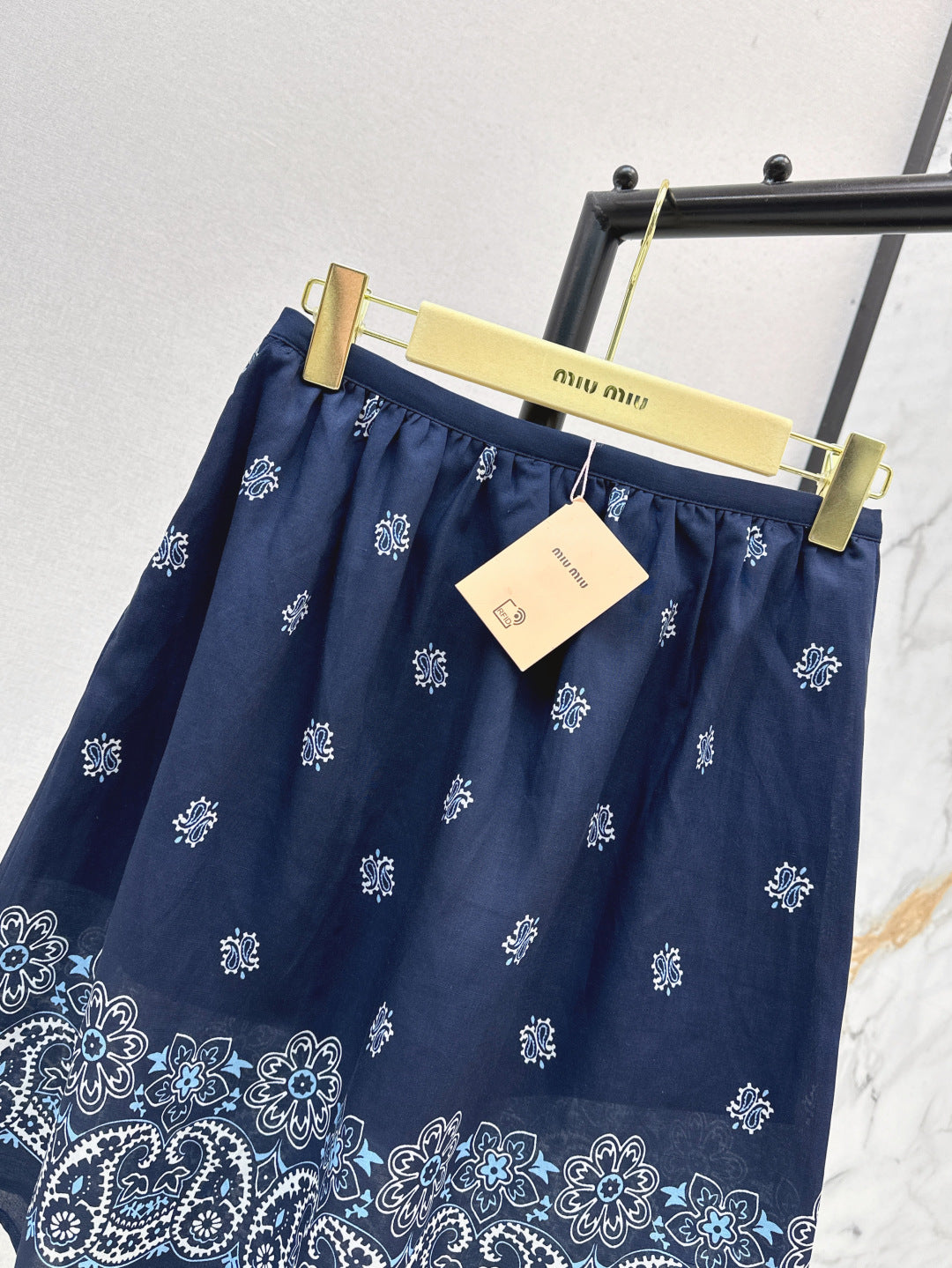 M*u 25ss printed bandana top and skirt set