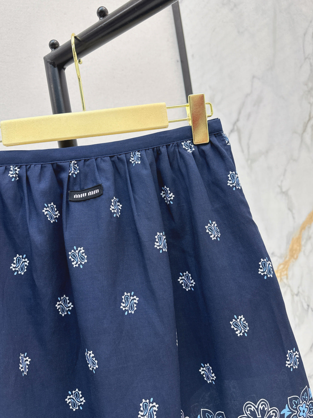 M*u 25ss printed bandana top and skirt set