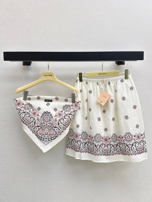 M*u 25ss printed bandana top and skirt set
