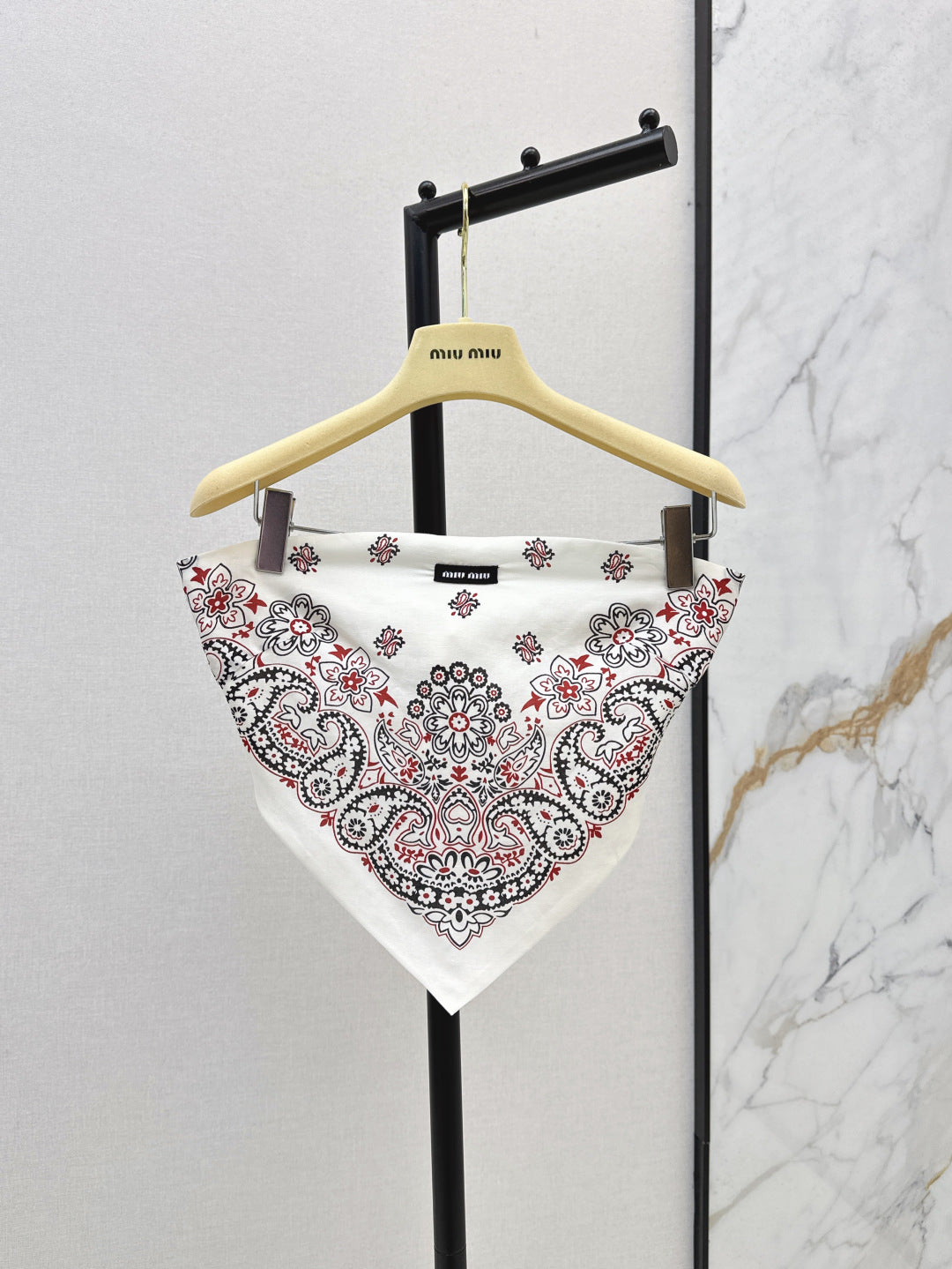 M*u 25ss printed bandana top and skirt set