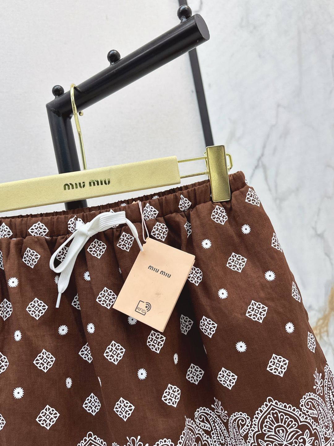 M*u 25ss printed miniskirt