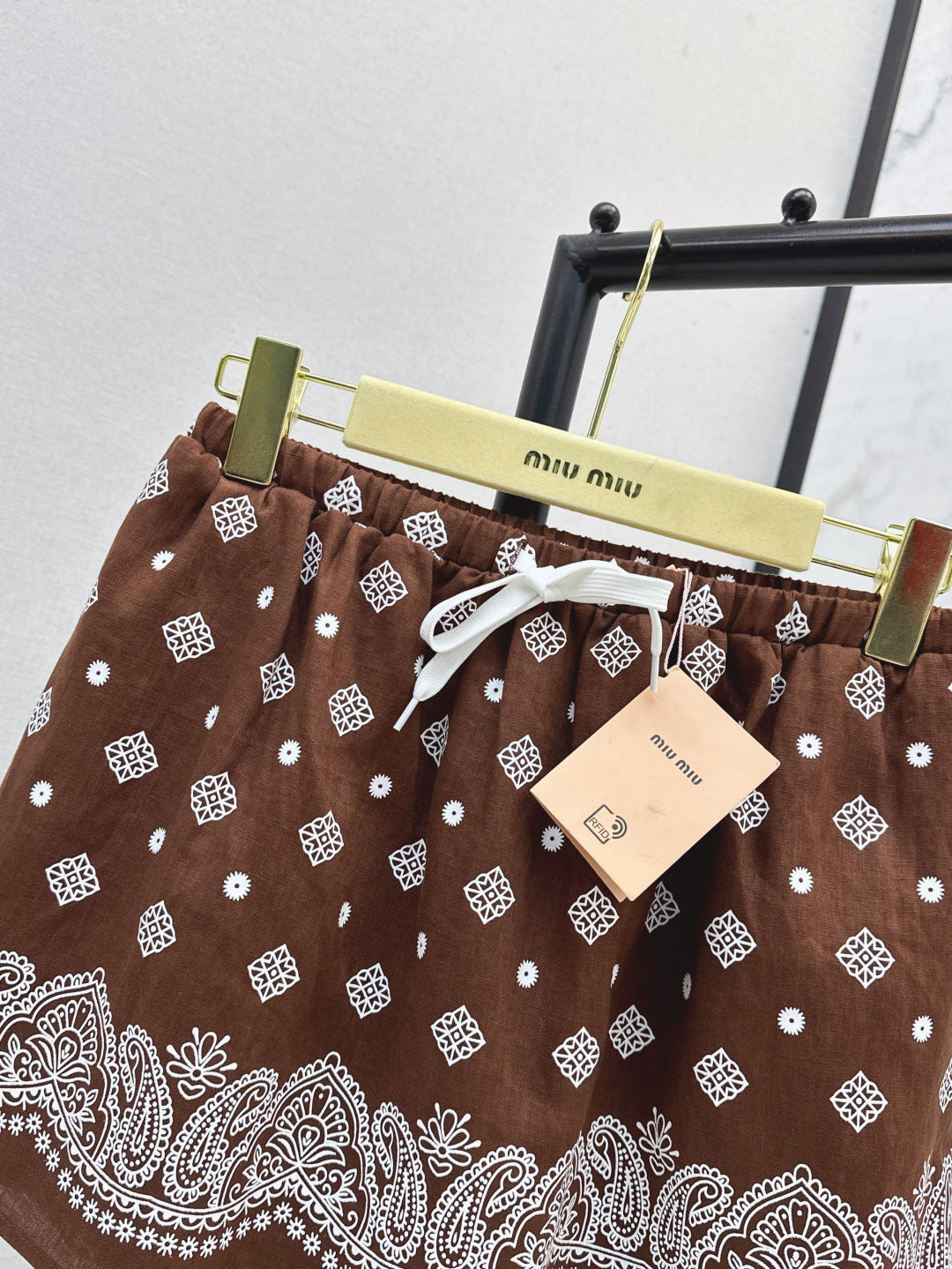 M*u 25ss printed miniskirt