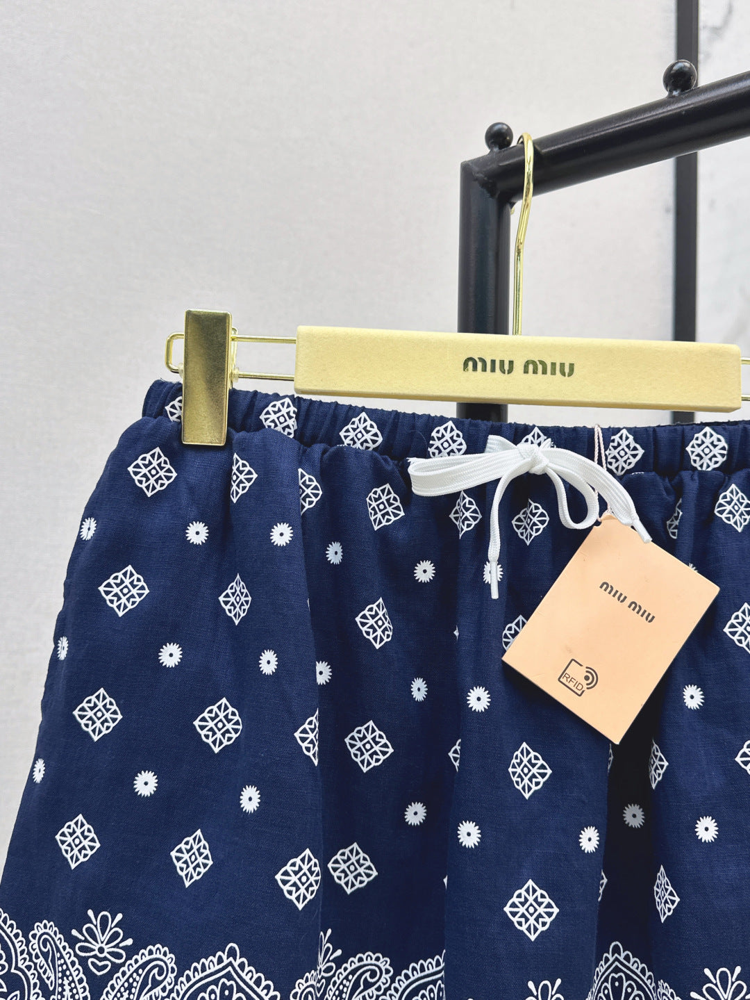 M*u 25ss printed miniskirt